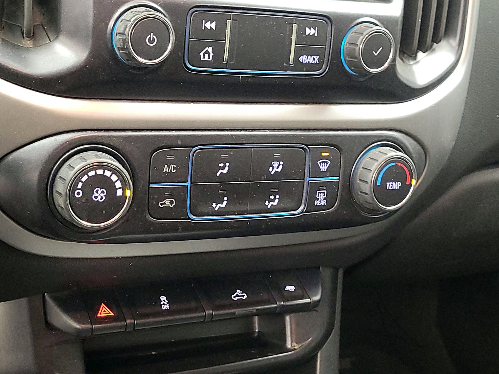 Thumbnail: 2021 Chevrolet Colorado - 16