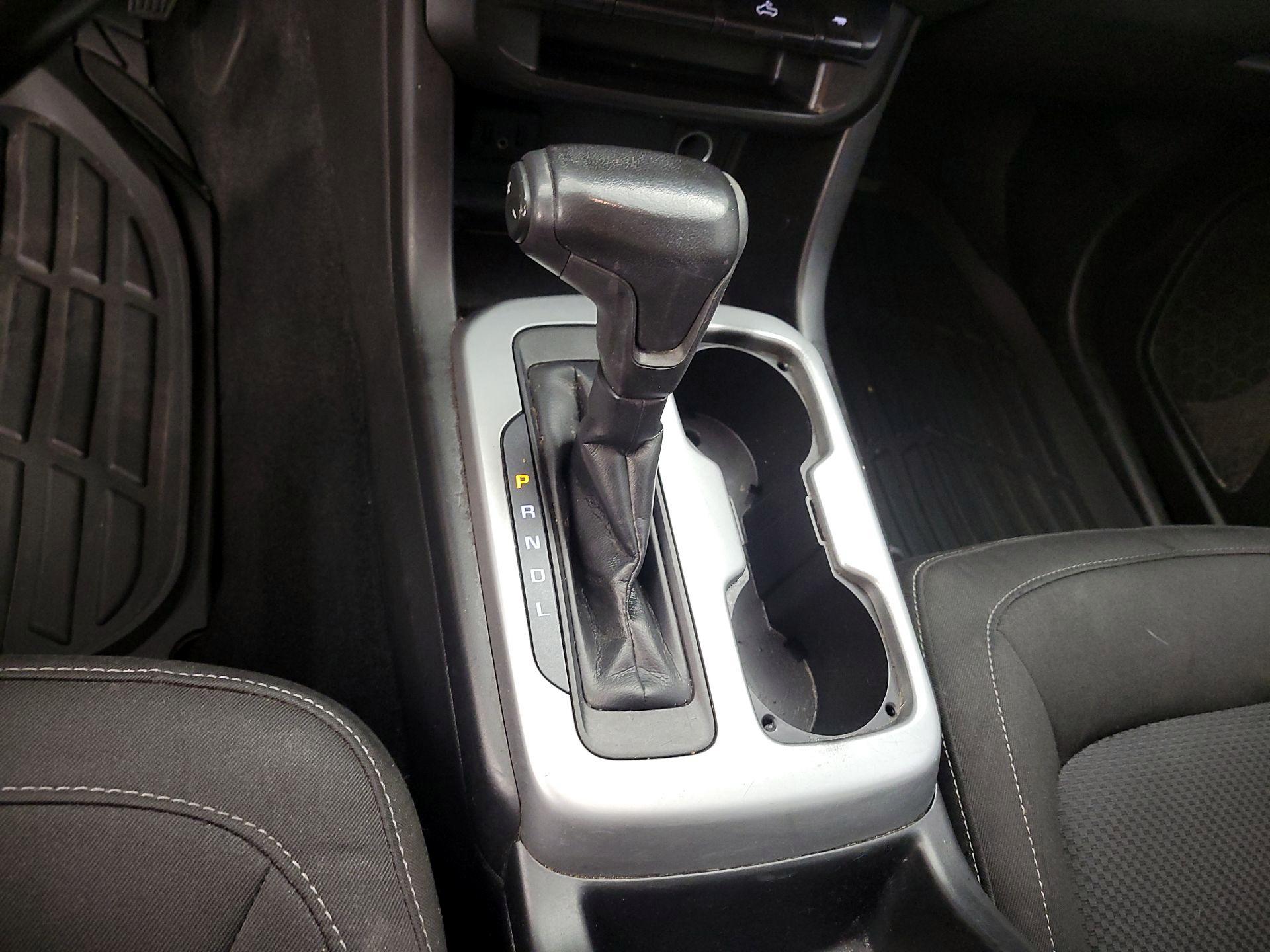 Thumbnail: 2021 Chevrolet Colorado - 17