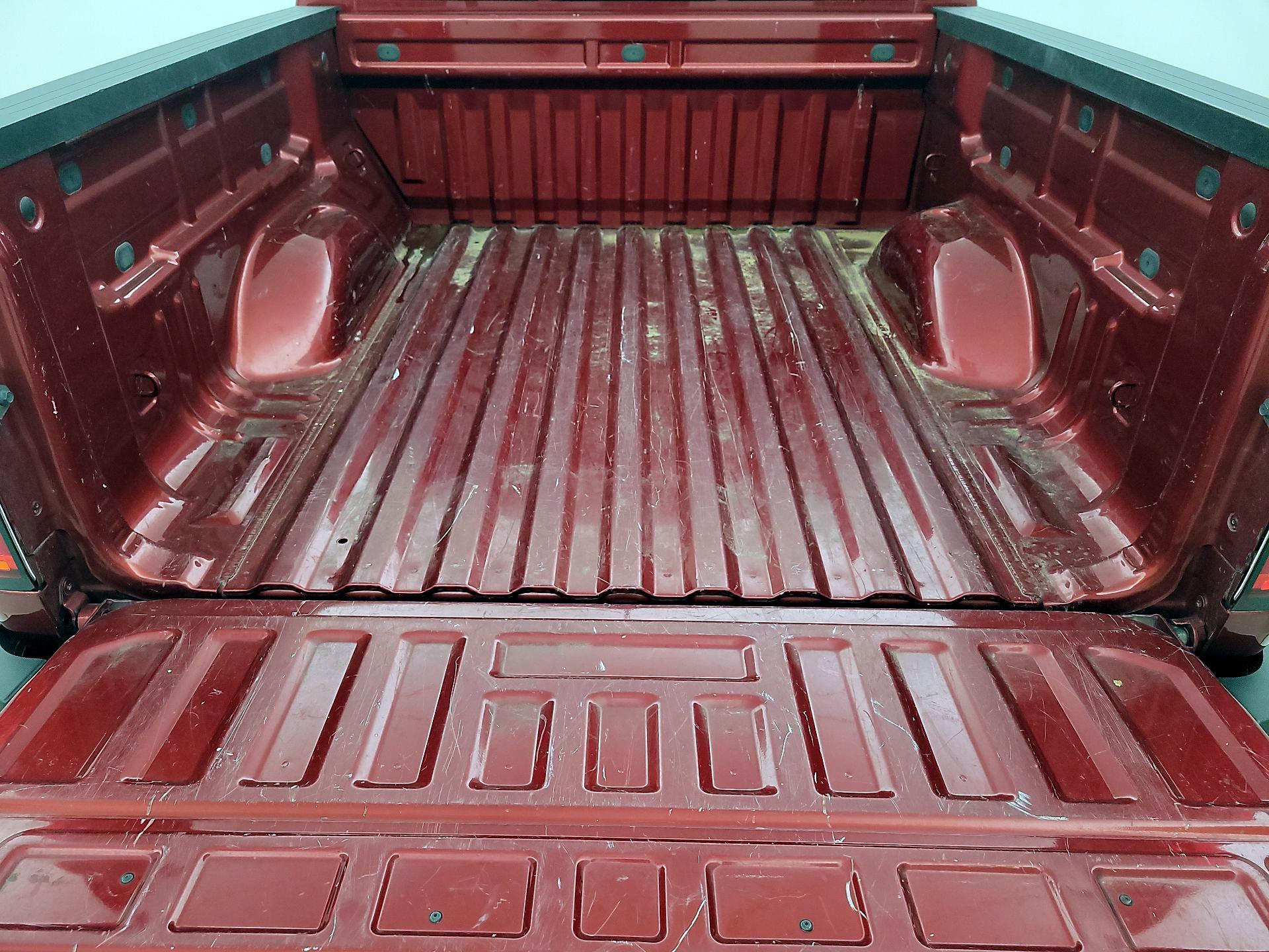 Thumbnail: 2021 Chevrolet Colorado - 20