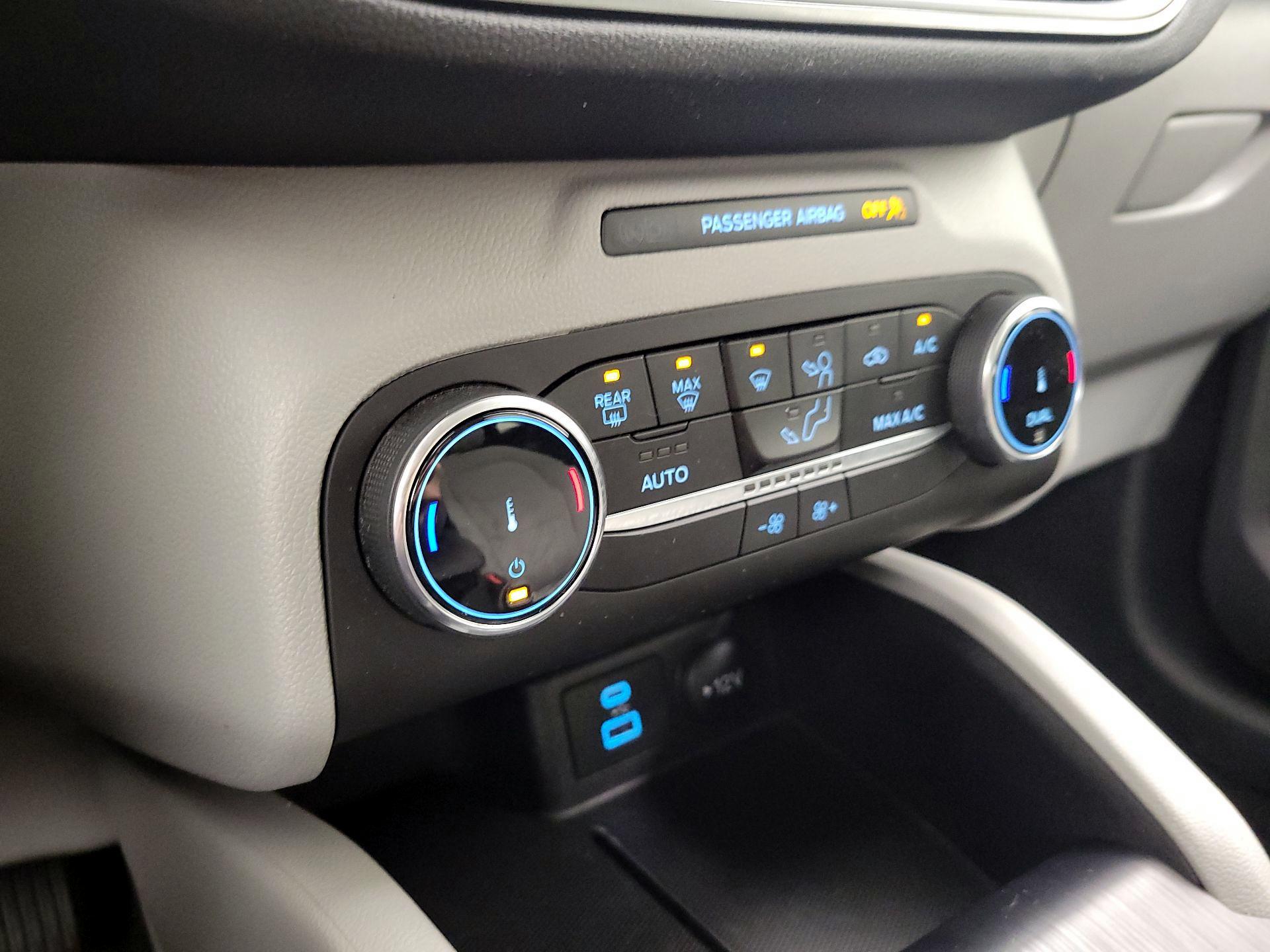 Thumbnail: 2023 Ford Escape - 16