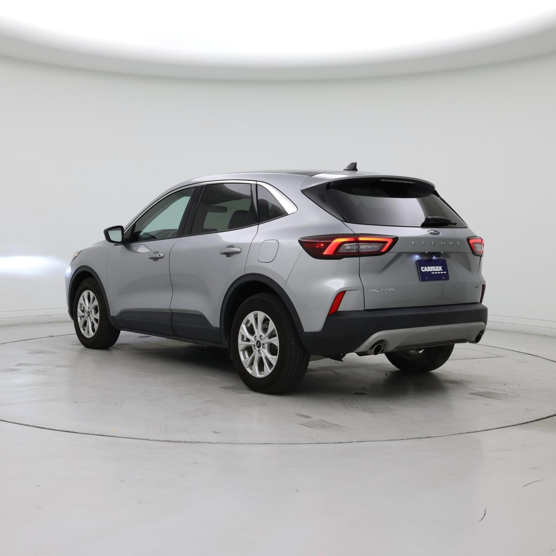 Thumbnail: 2023 Ford Escape - 2