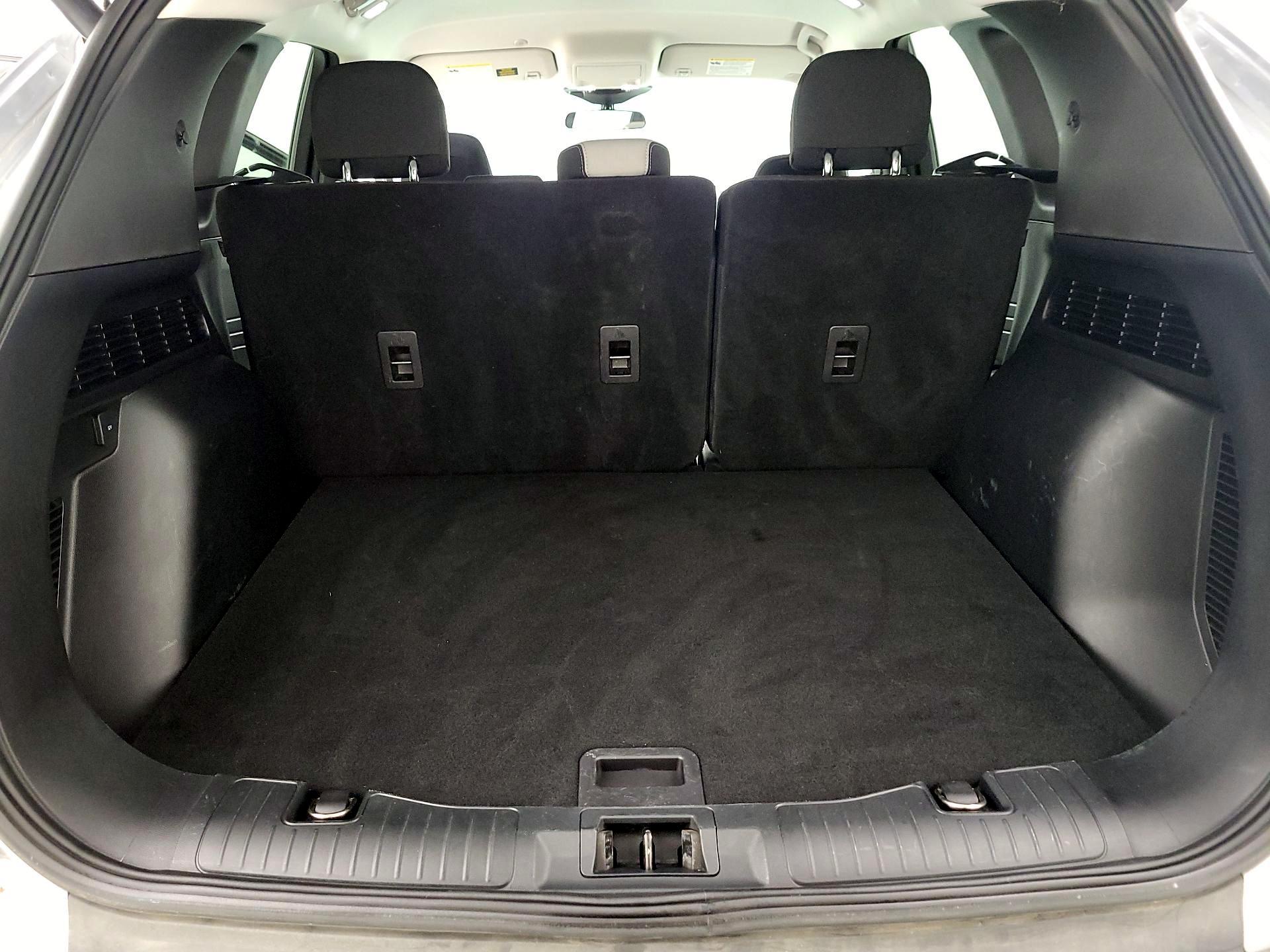 Thumbnail: 2023 Ford Escape - 20