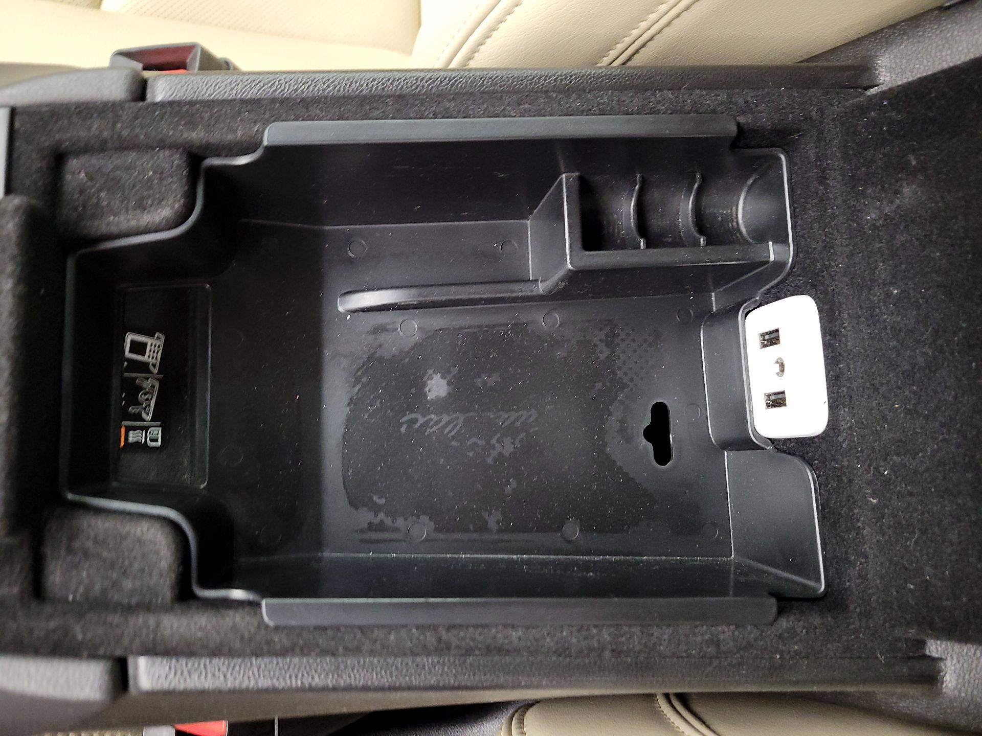 Thumbnail: 2017 Cadillac XT5 - 19