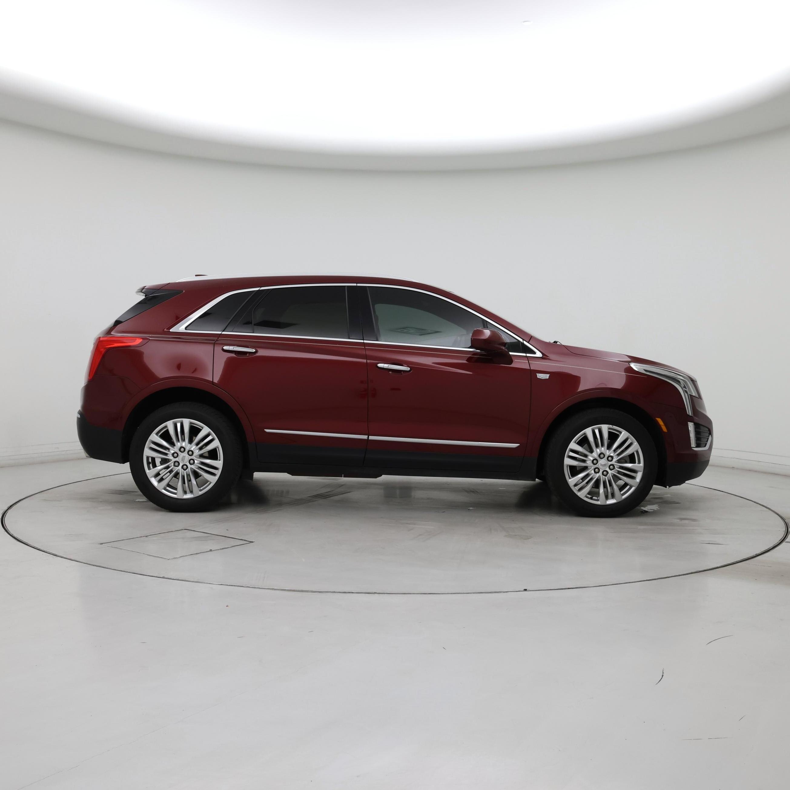 Thumbnail: 2017 Cadillac XT5 - 7