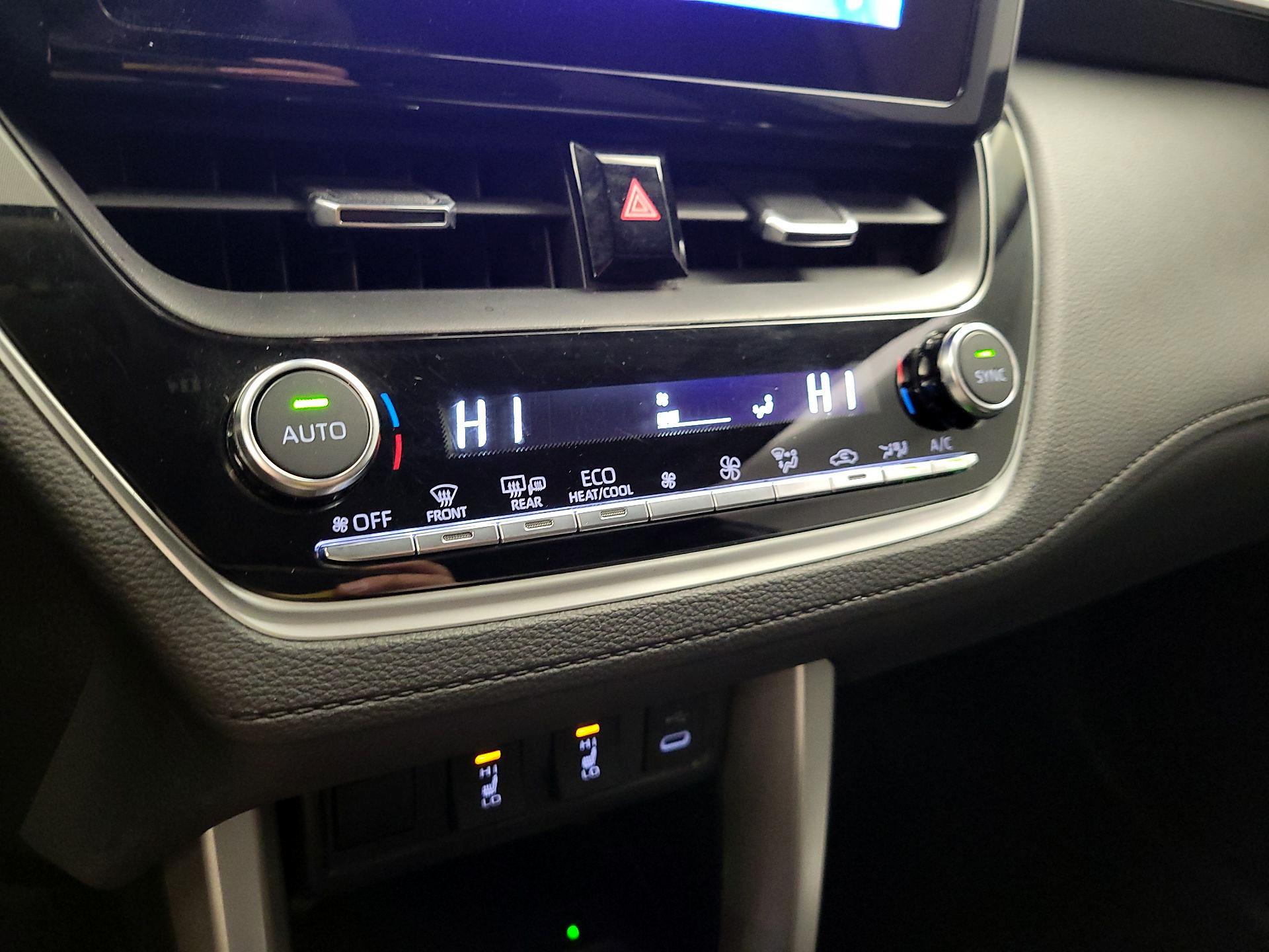 Thumbnail: 2024 Toyota Corolla Cross - 16