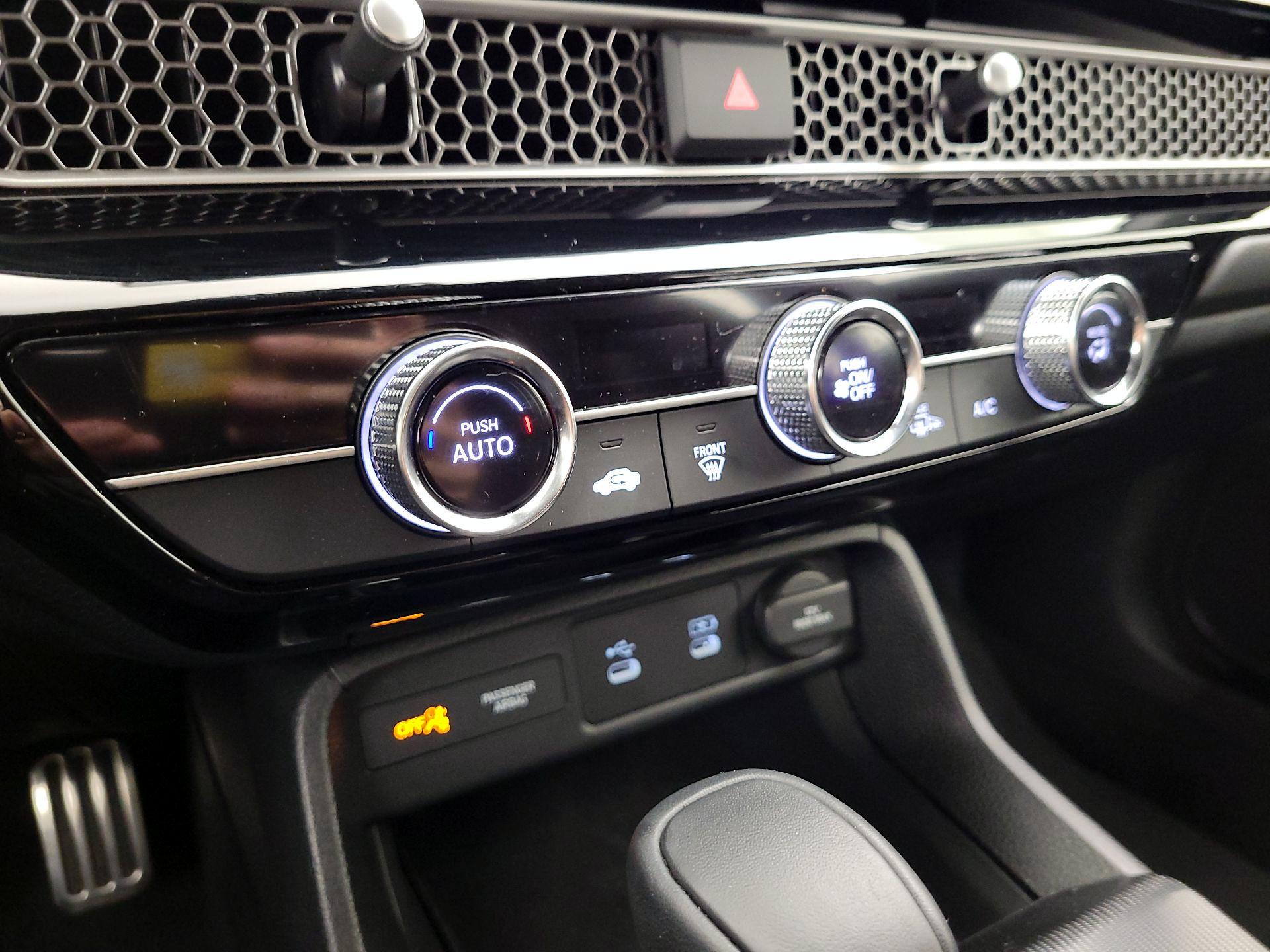 Thumbnail: 2025 Honda Civic - 16