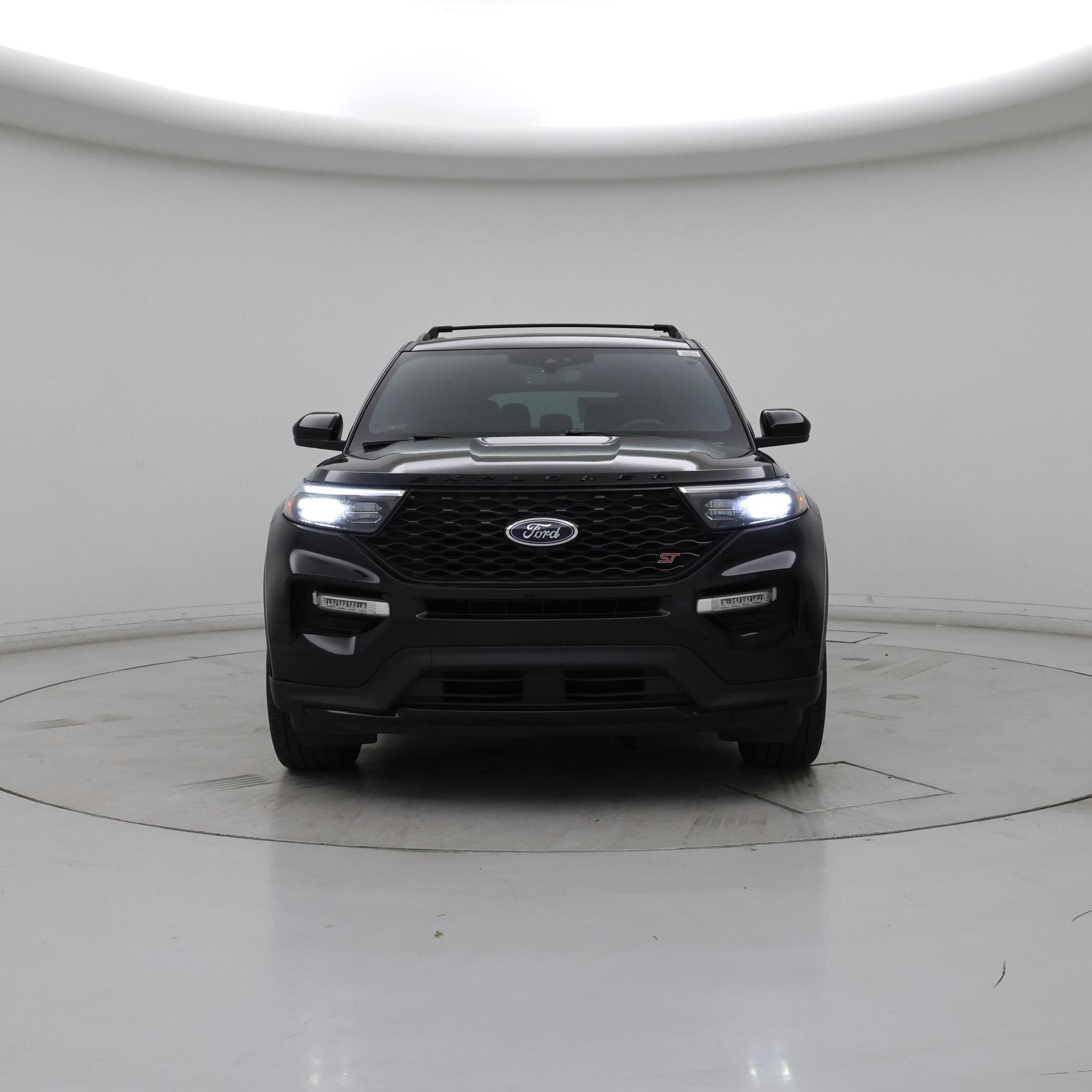 Thumbnail: 2023 Ford Explorer - 5