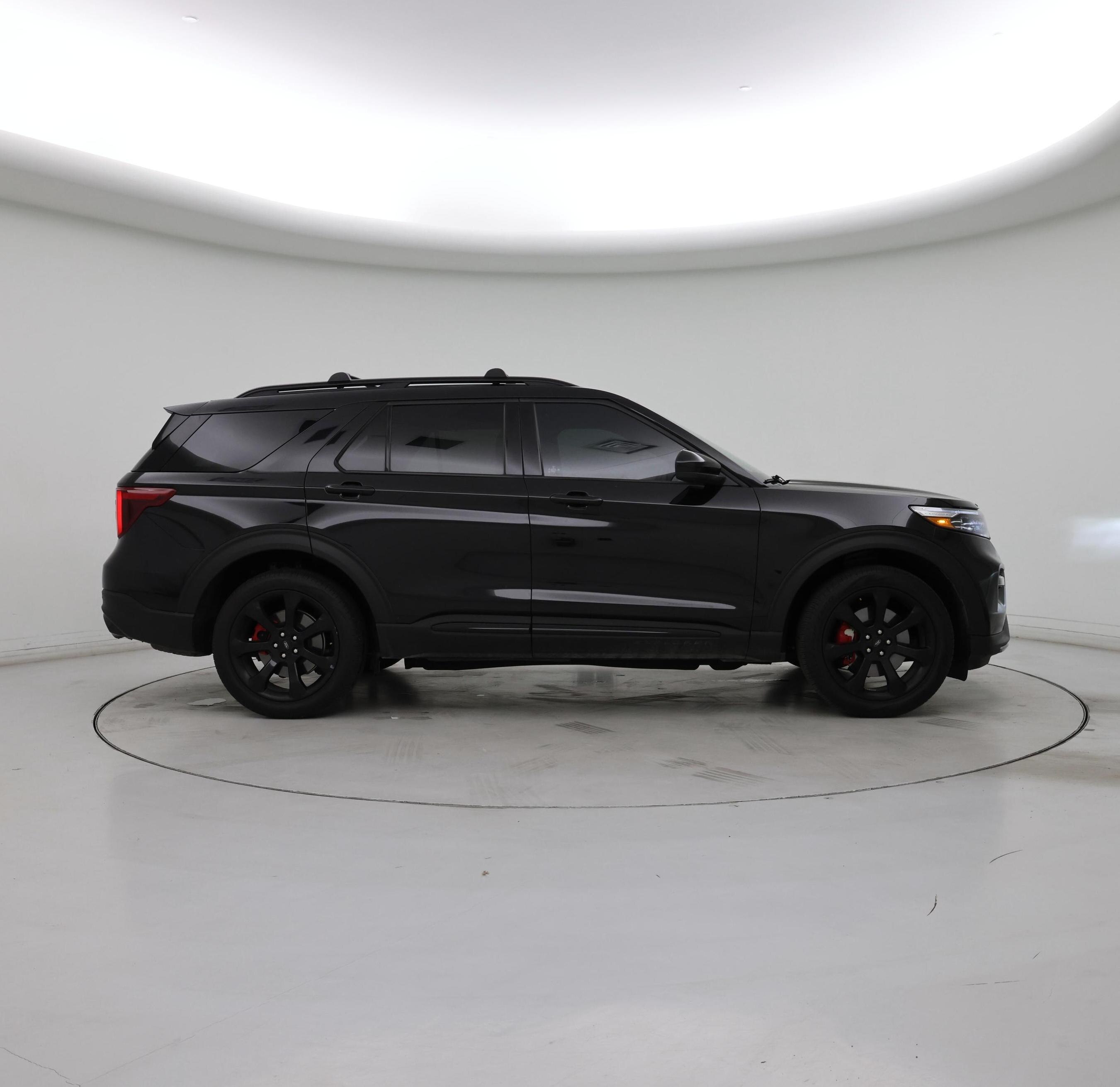 Thumbnail: 2023 Ford Explorer - 7