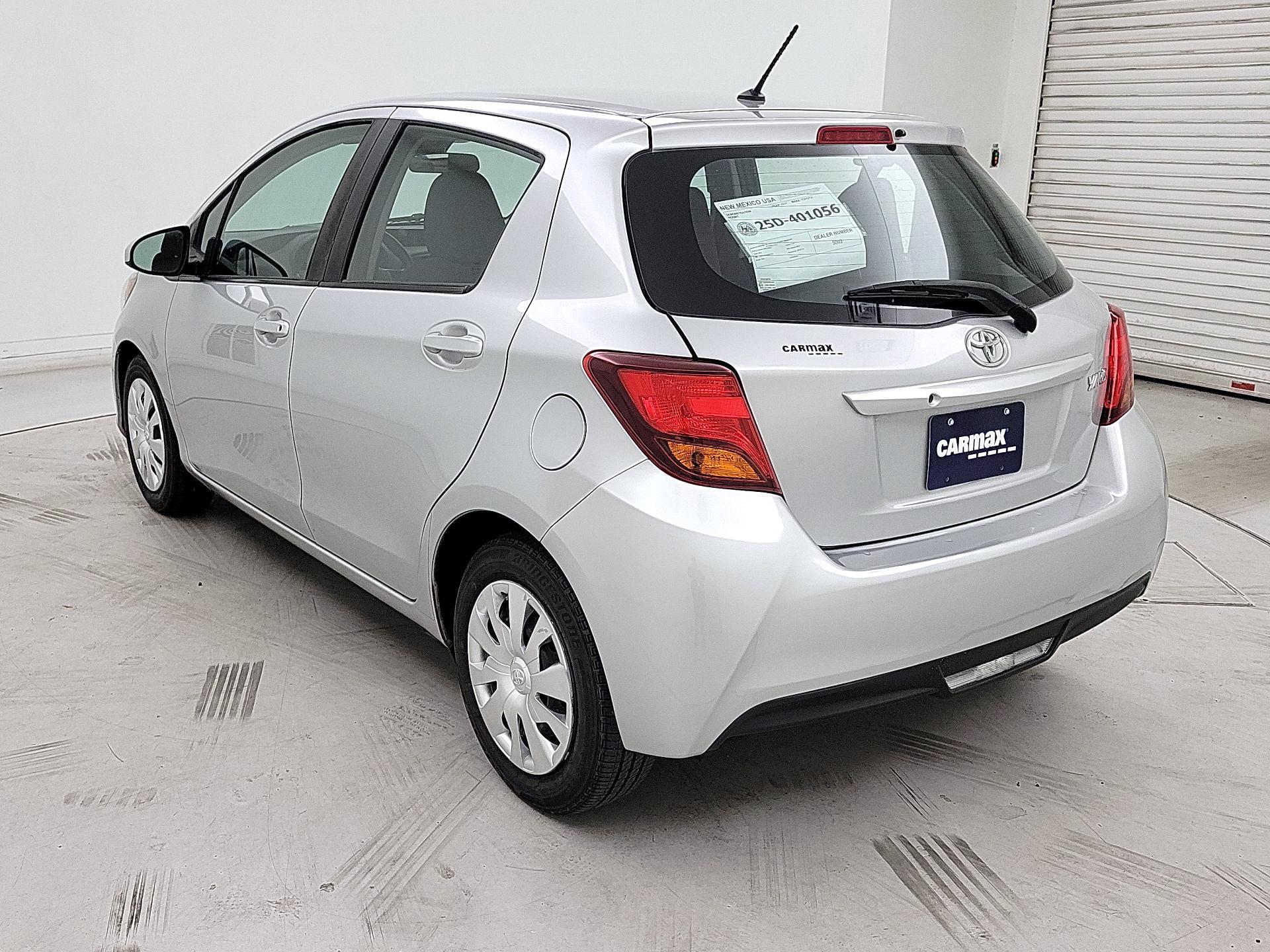 Thumbnail: 2017 Toyota Yaris - 7