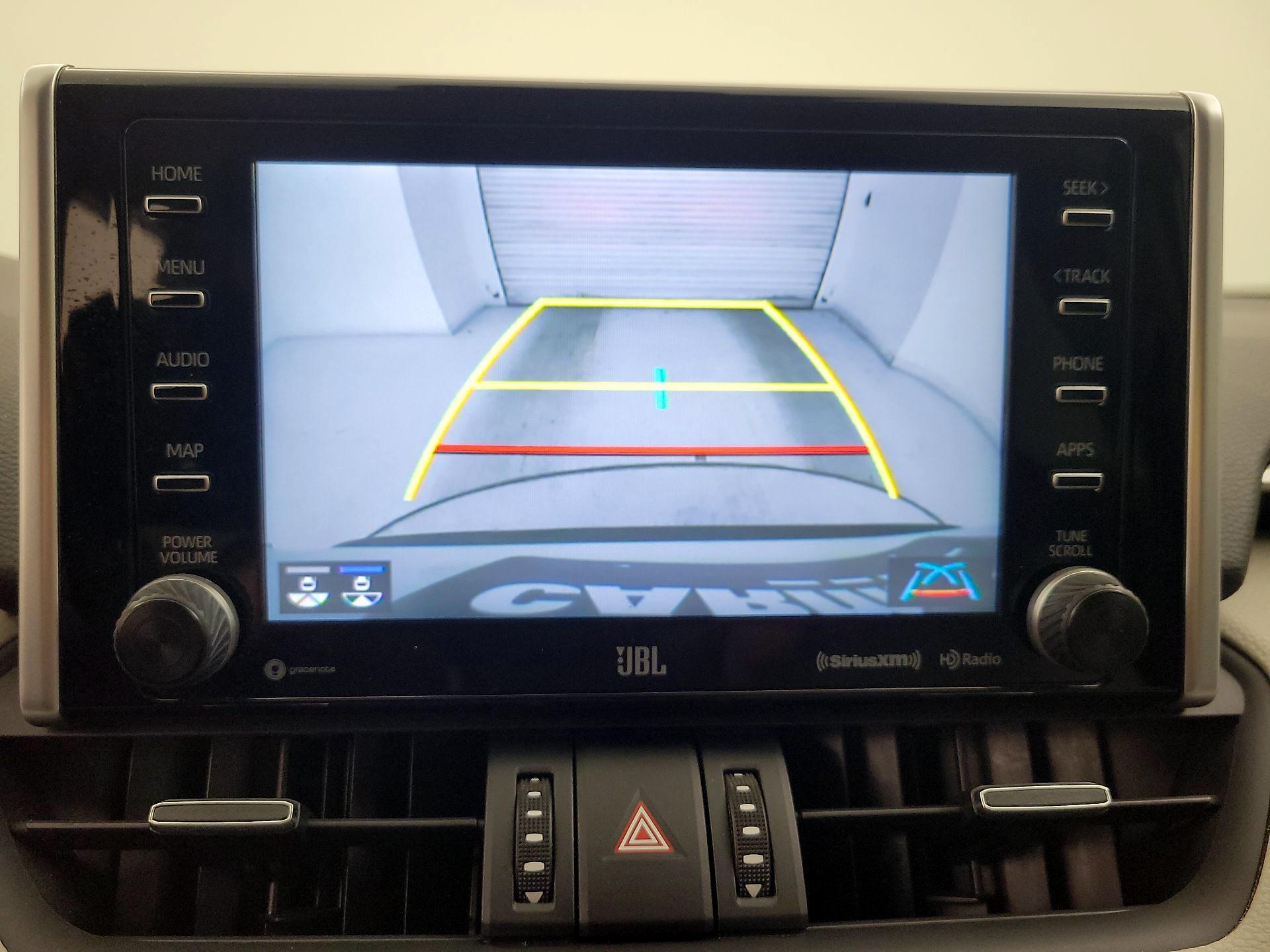 Thumbnail: 2021 Toyota RAV4 - 15