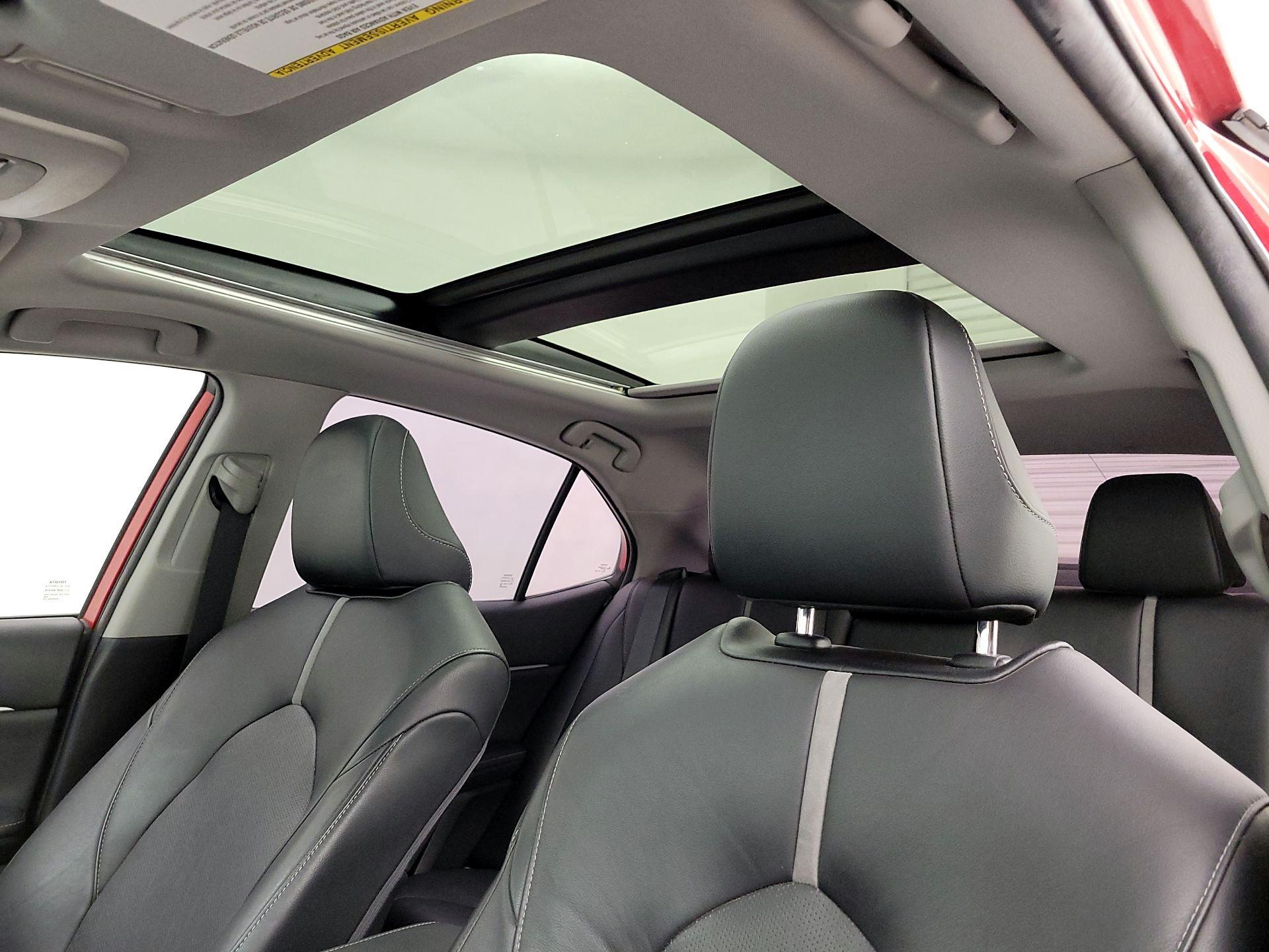 Thumbnail: 2021 Toyota Camry - 19