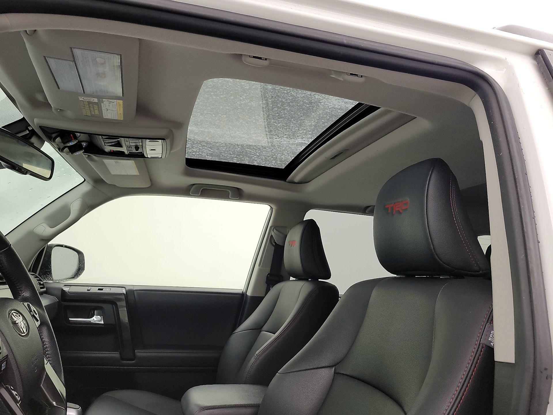 Thumbnail: 2020 Toyota 4Runner - 20