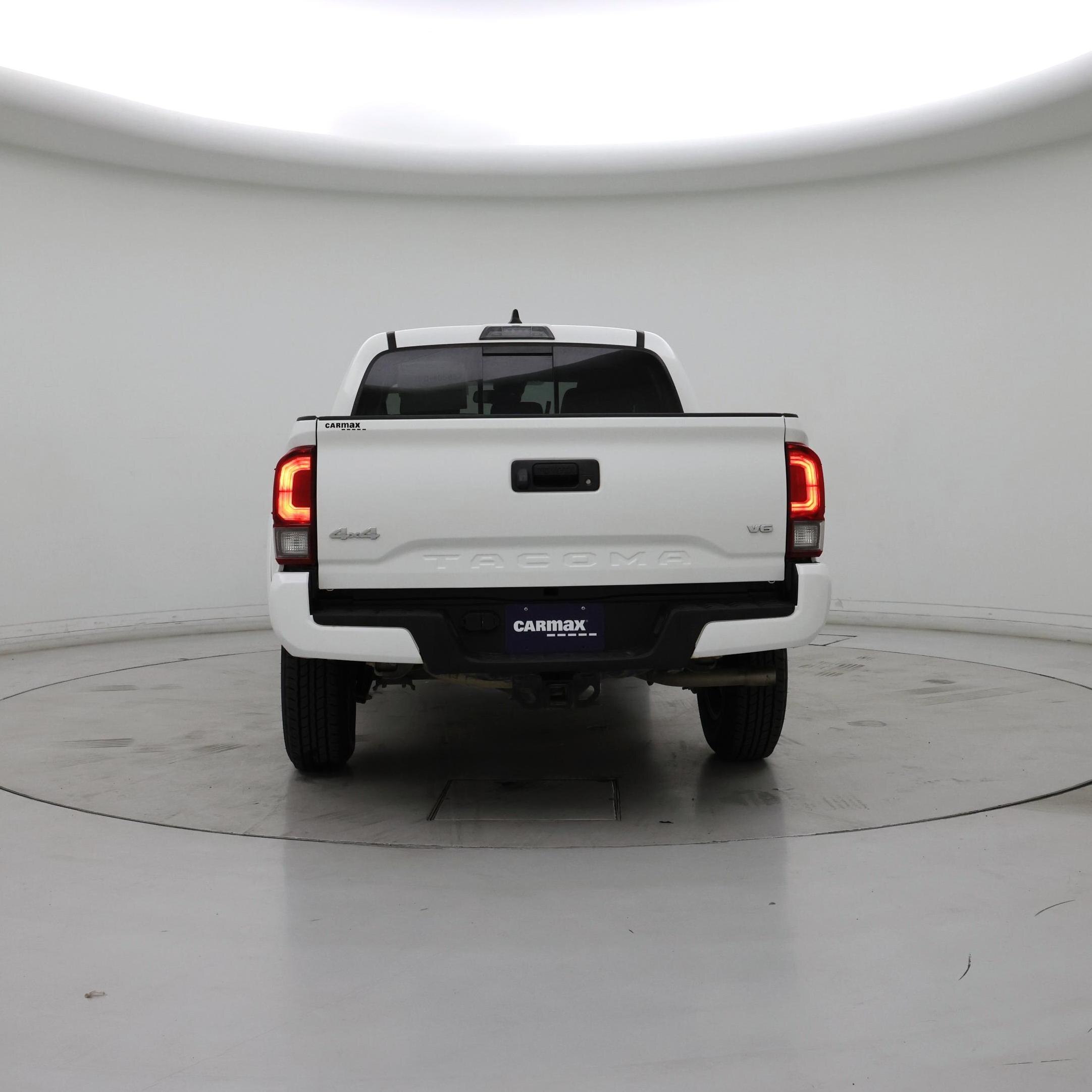 Thumbnail: 2022 Toyota Tacoma - 6