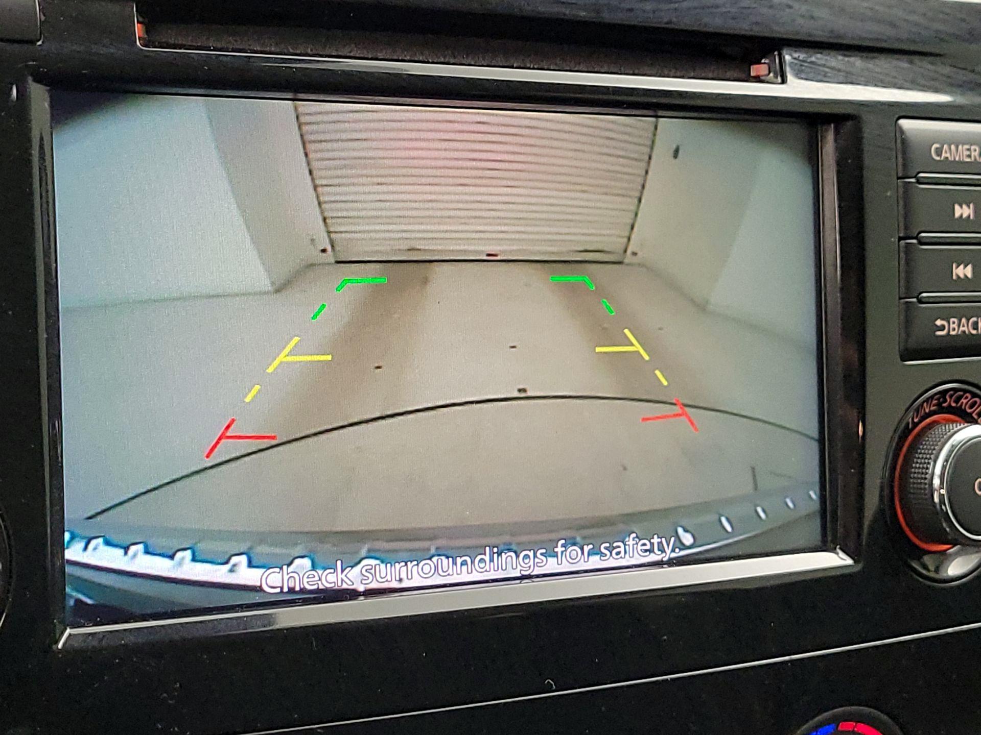 Thumbnail: 2021 Nissan Rogue Sport - 14