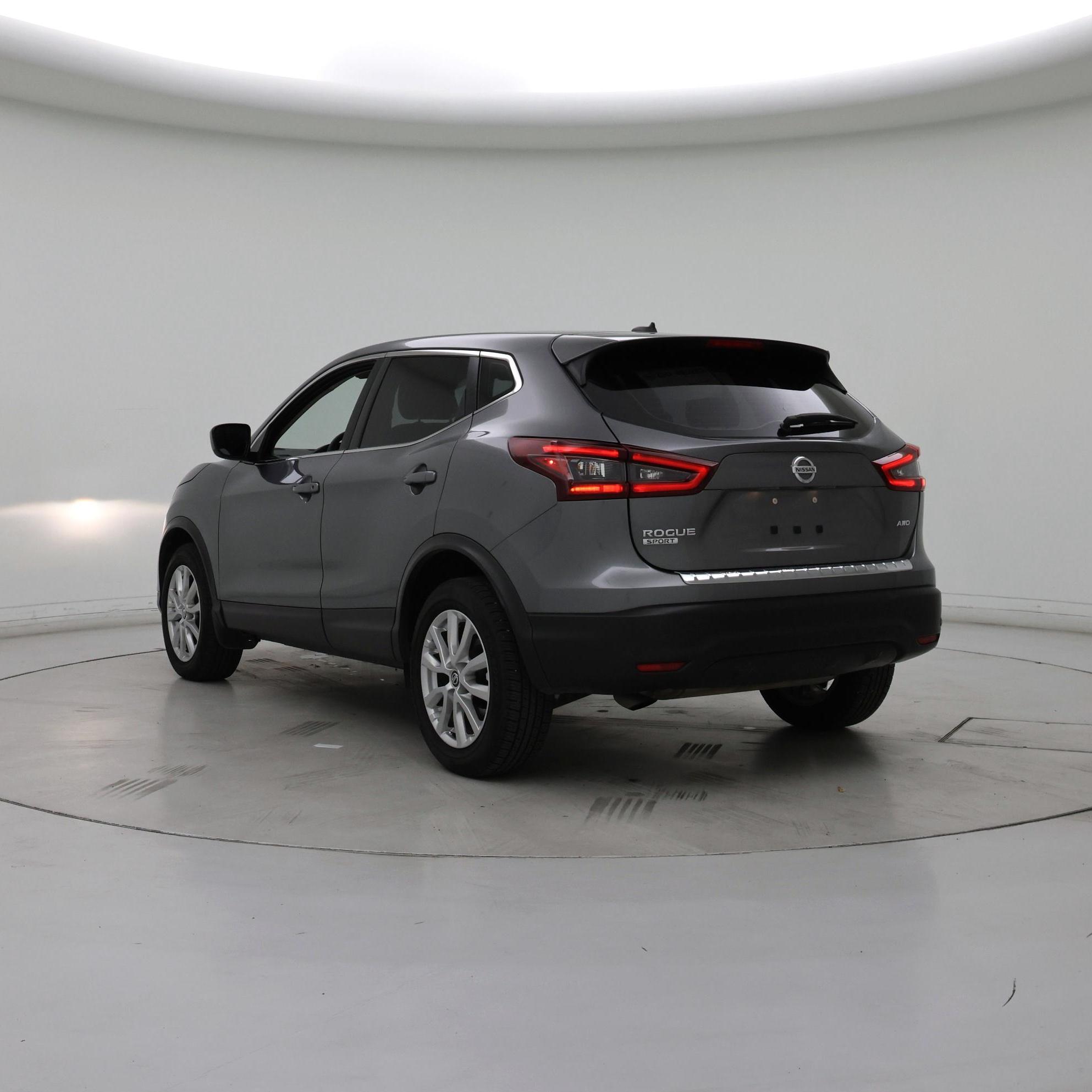 Thumbnail: 2021 Nissan Rogue Sport - 2