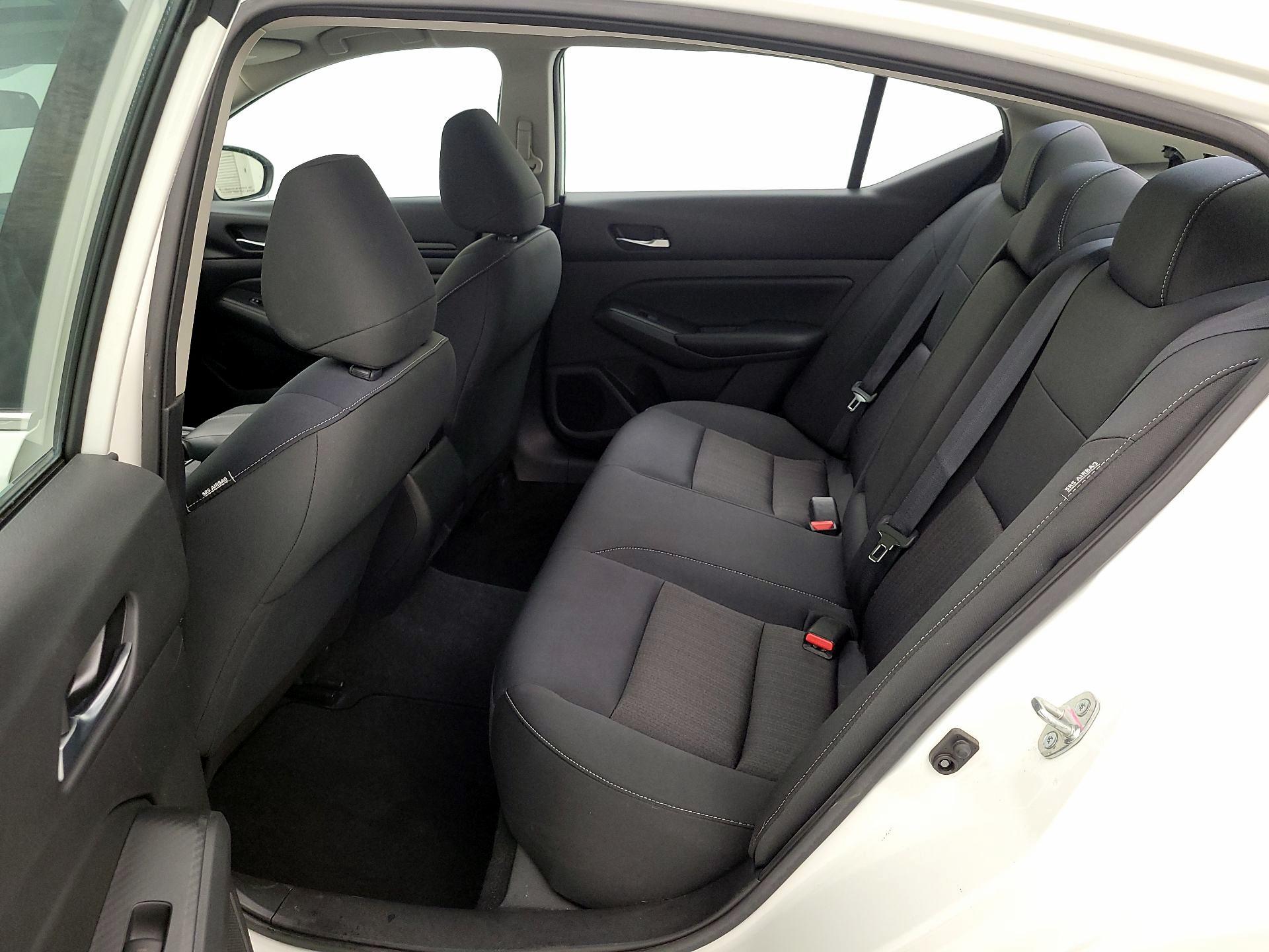 Thumbnail: 2021 Nissan Altima - 19