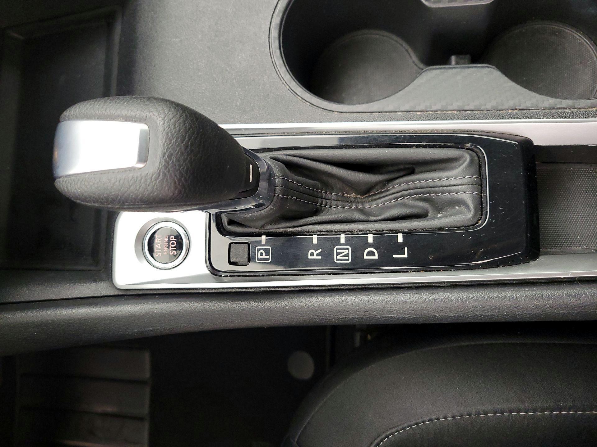 Thumbnail: 2021 Nissan Altima - 17