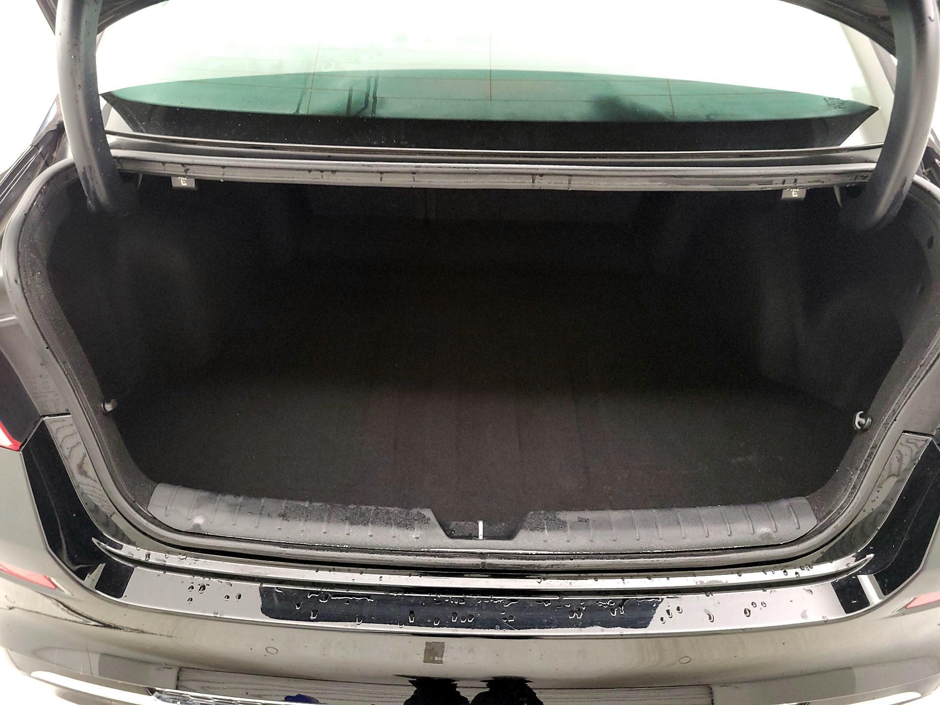 Thumbnail: 2019 Kia Optima - 20