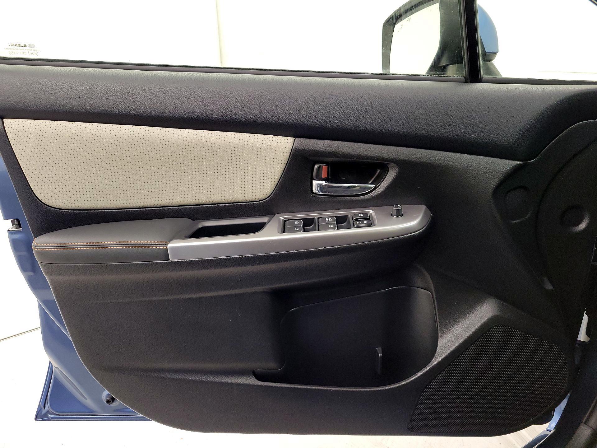 Thumbnail: 2017 Subaru Crosstrek - 12