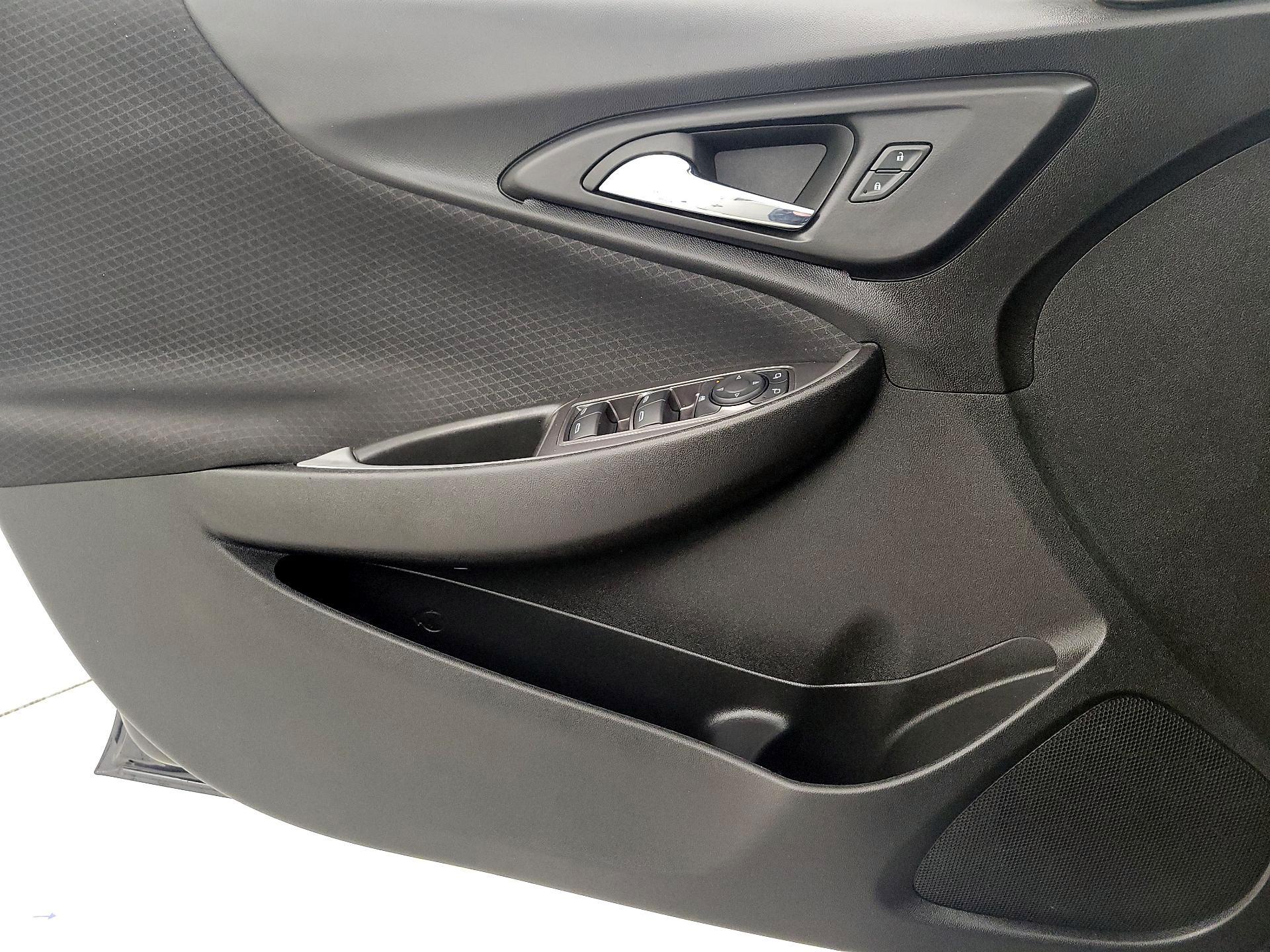 Thumbnail: 2023 Chevrolet Malibu - 12