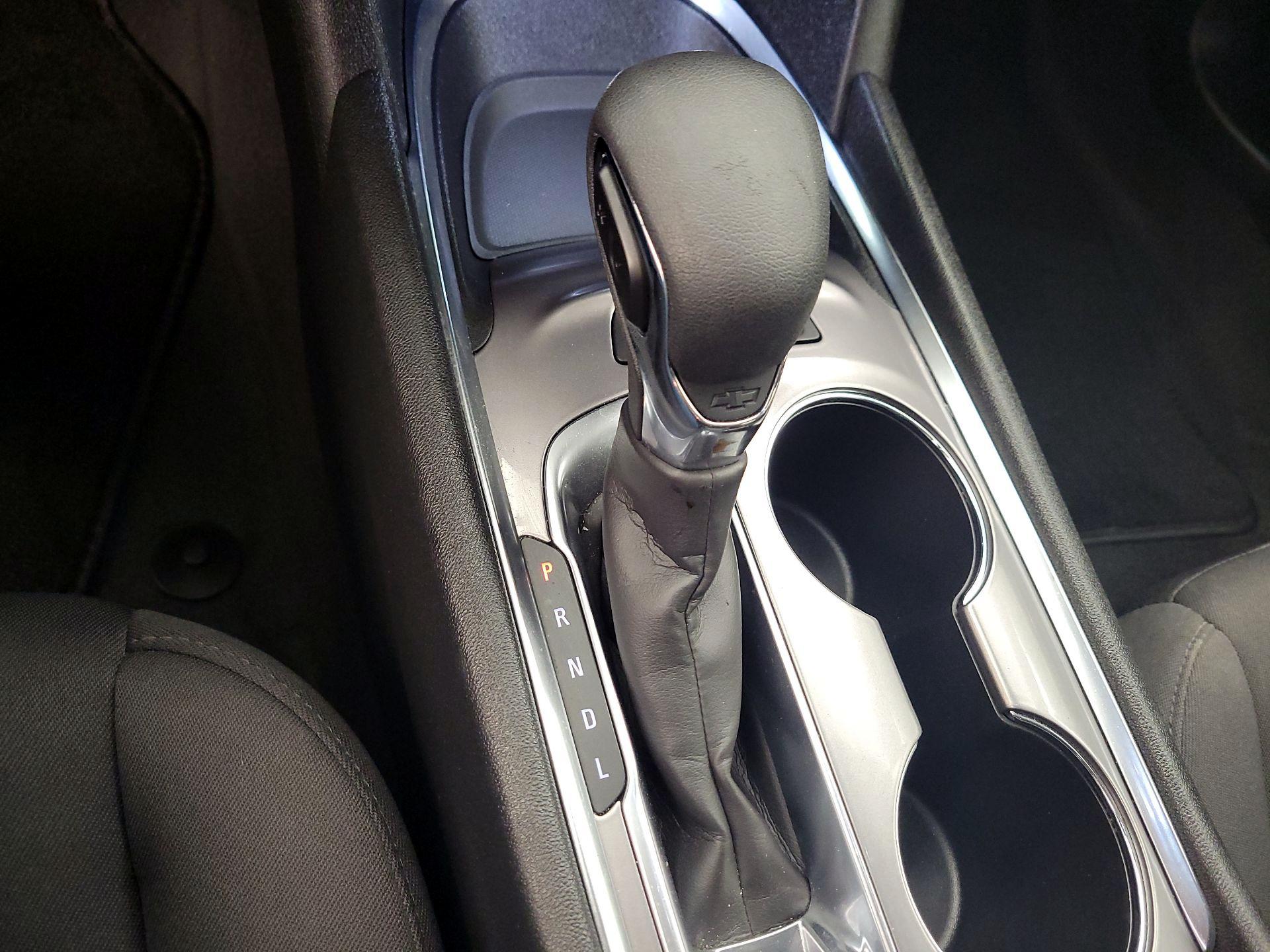 Thumbnail: 2023 Chevrolet Malibu - 15