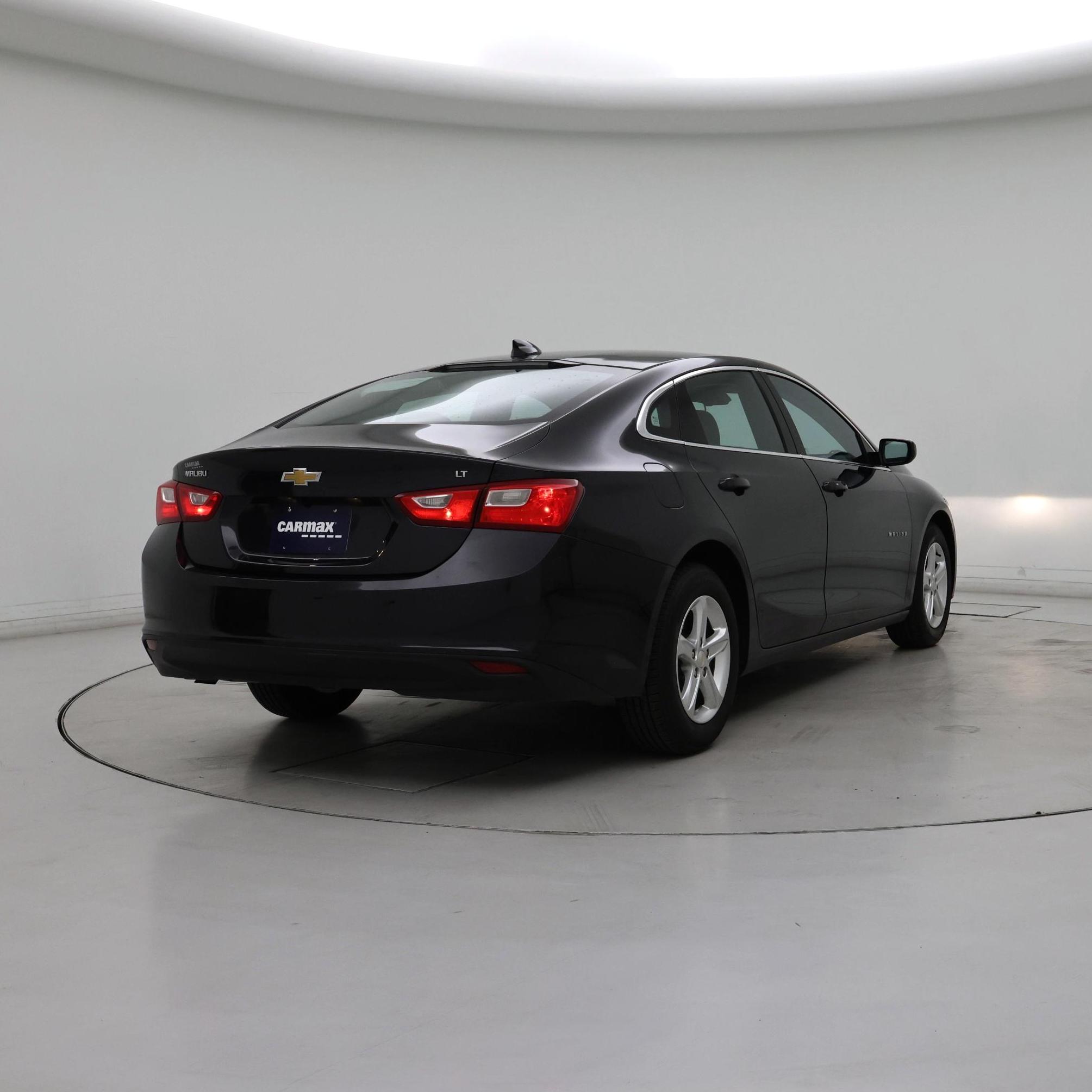 Thumbnail: 2023 Chevrolet Malibu - 8