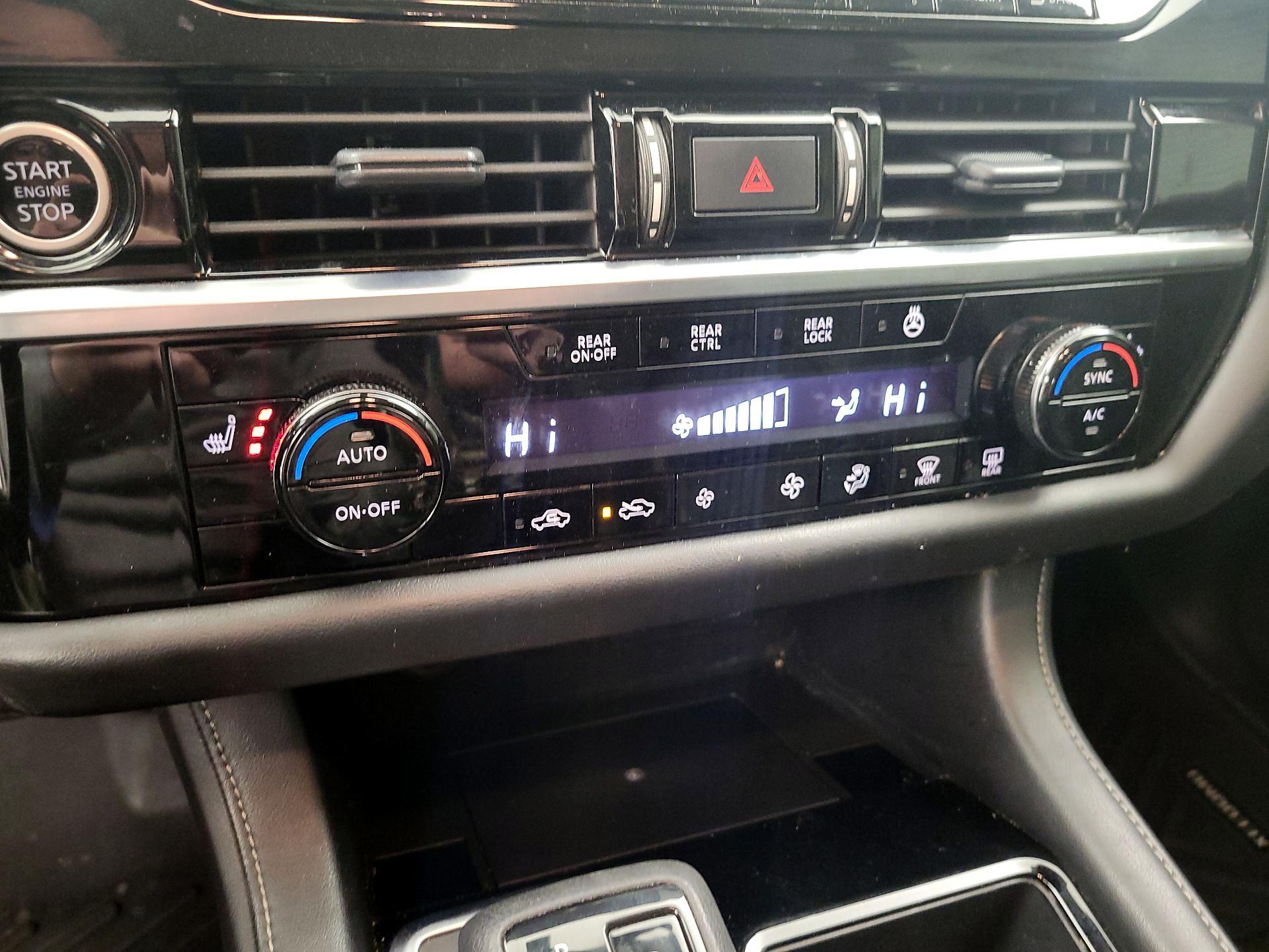 Thumbnail: 2023 Nissan Pathfinder - 14