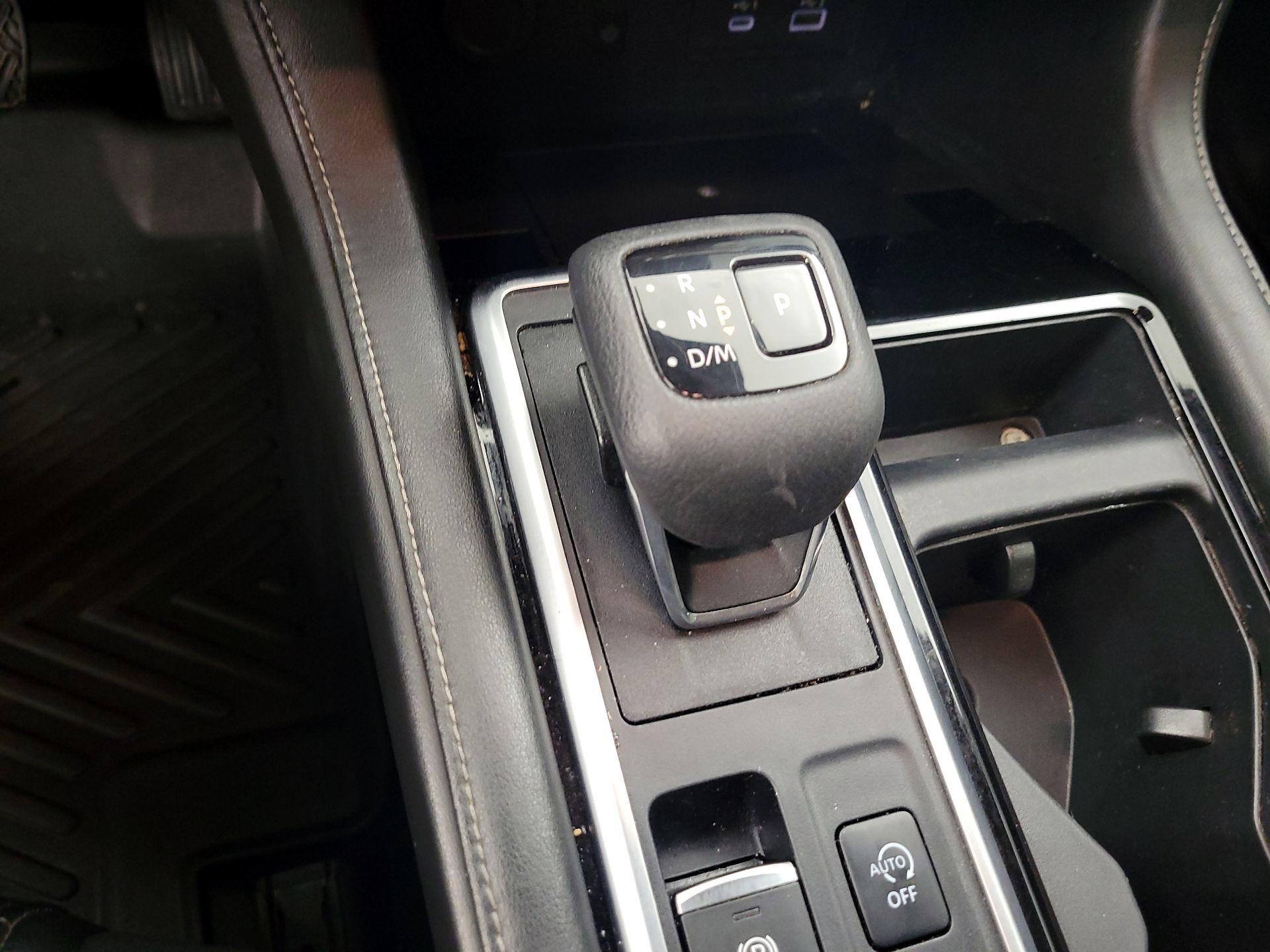 Thumbnail: 2023 Nissan Pathfinder - 15