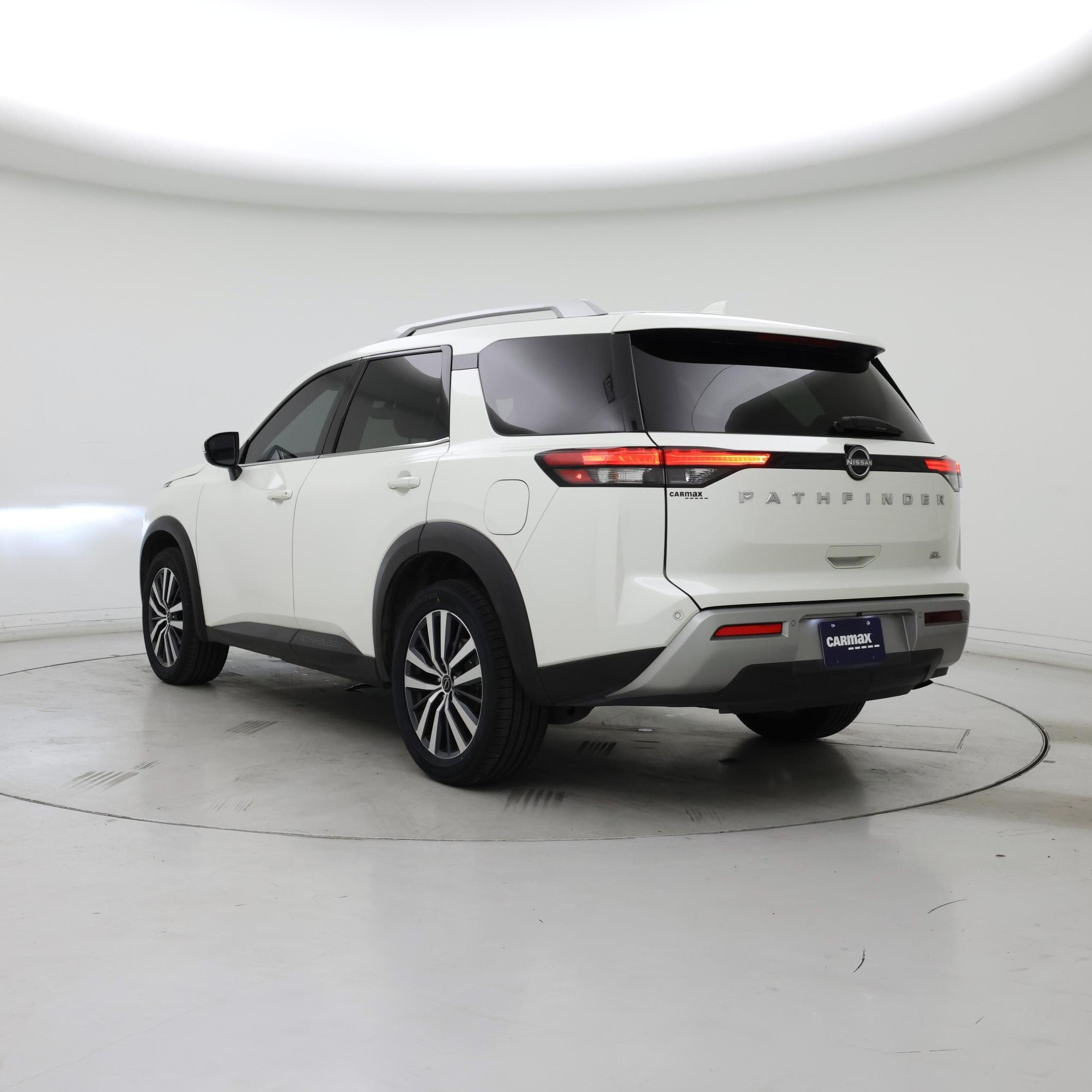 Thumbnail: 2023 Nissan Pathfinder - 2