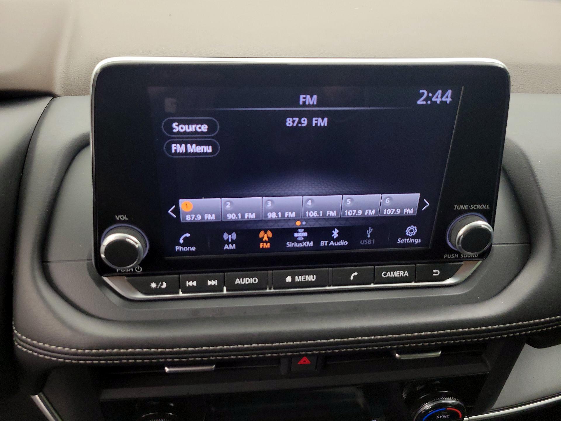 Thumbnail: 2023 Nissan Rogue - 15