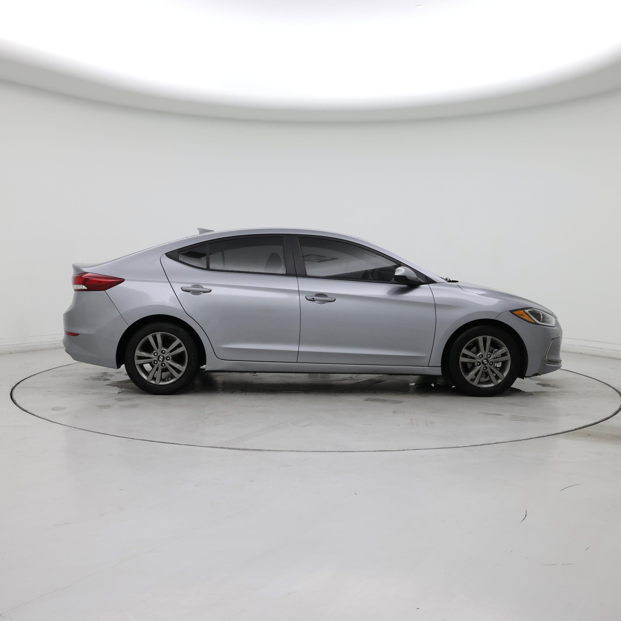 Thumbnail: 2017 Hyundai Elantra - 7