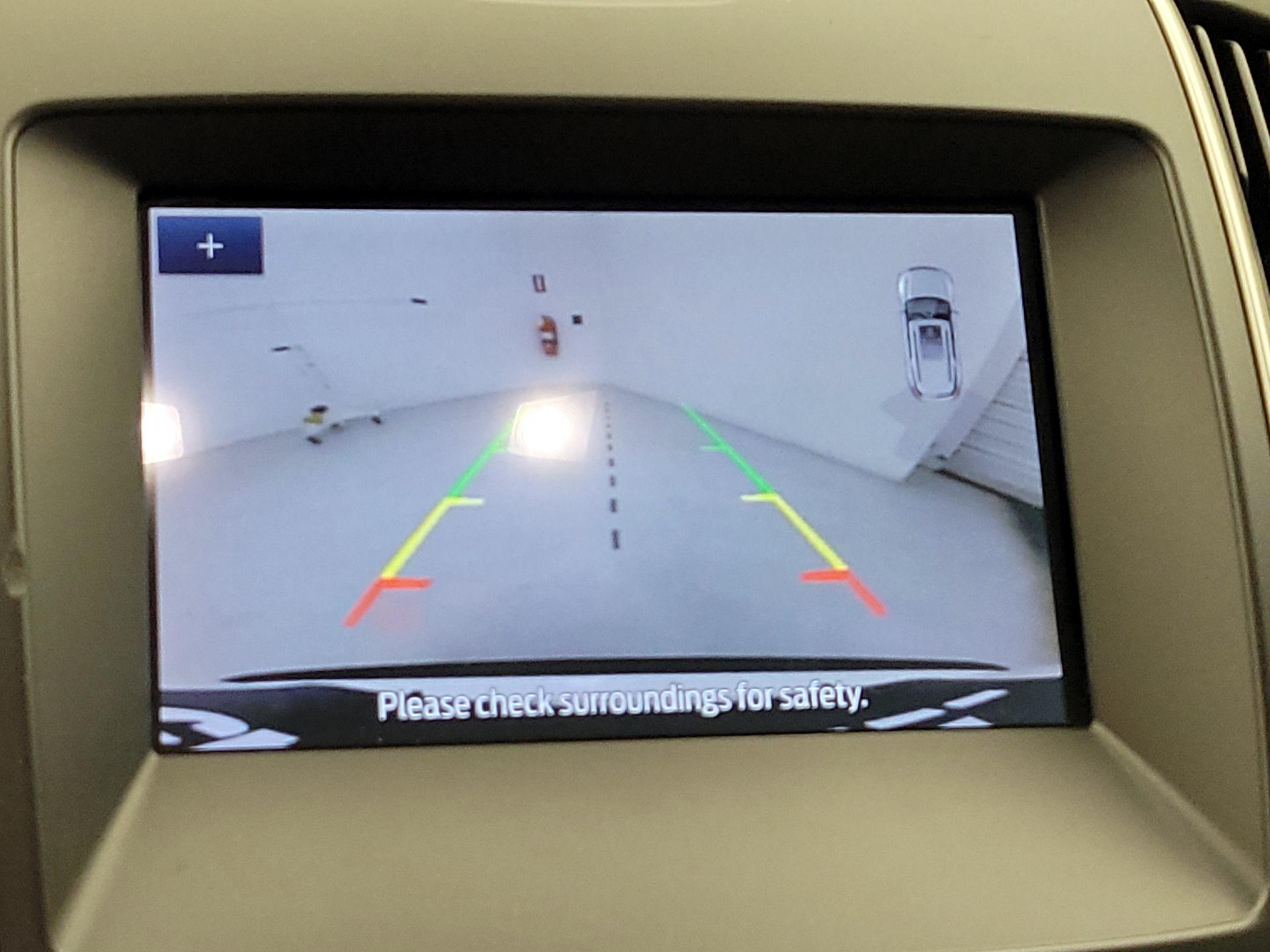 Thumbnail: 2020 Ford Edge - 15