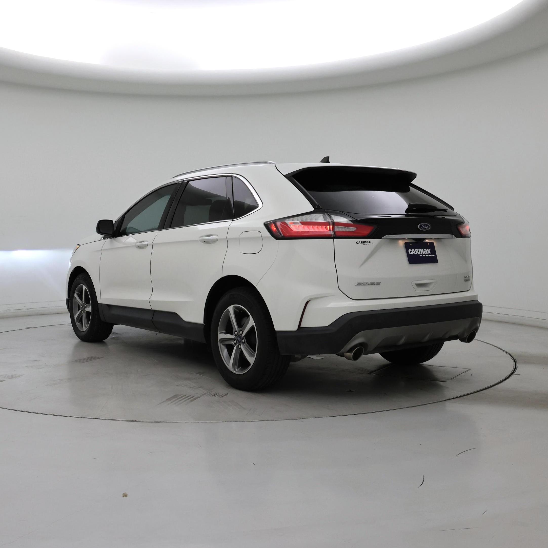 Thumbnail: 2020 Ford Edge - 2