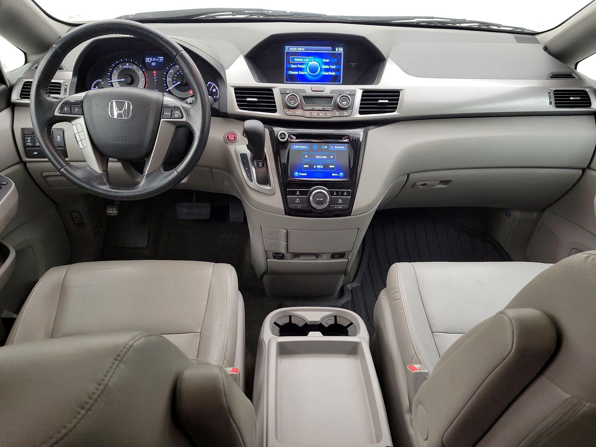 Thumbnail: 2016 Honda Odyssey - 9