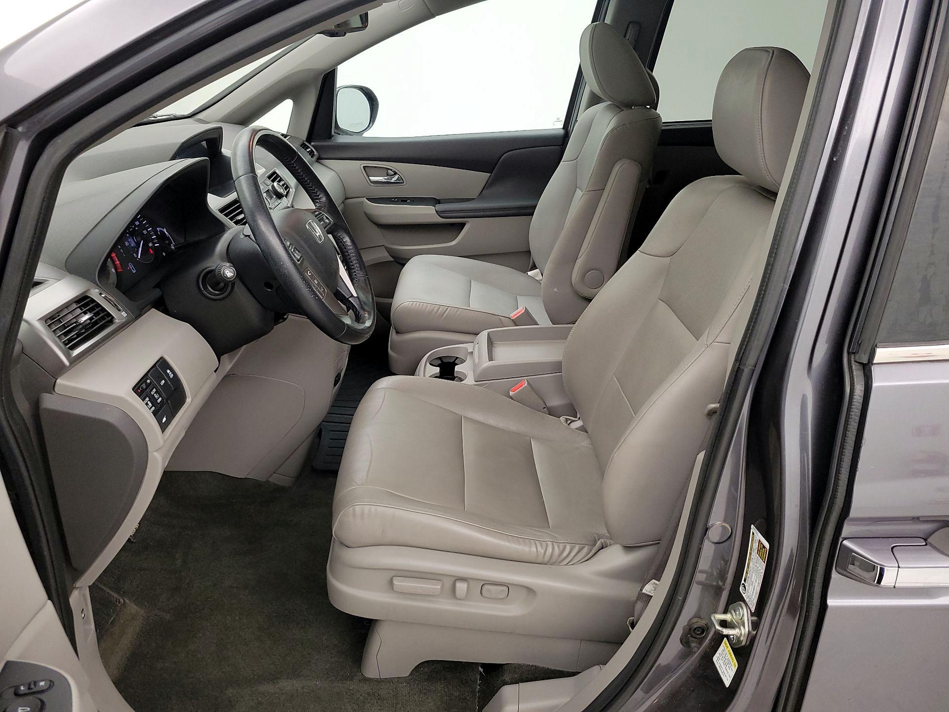 Thumbnail: 2016 Honda Odyssey - 11