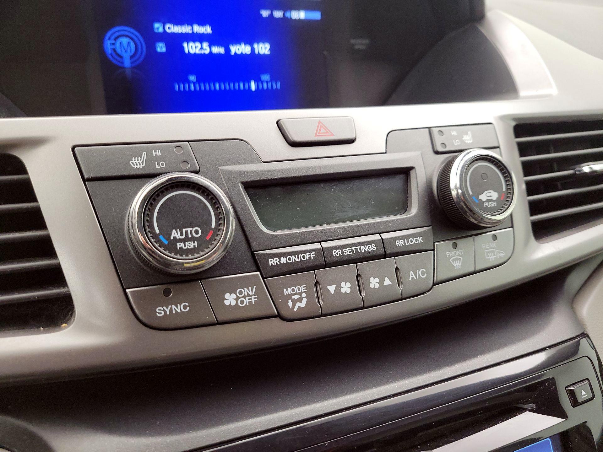 Thumbnail: 2016 Honda Odyssey - 16