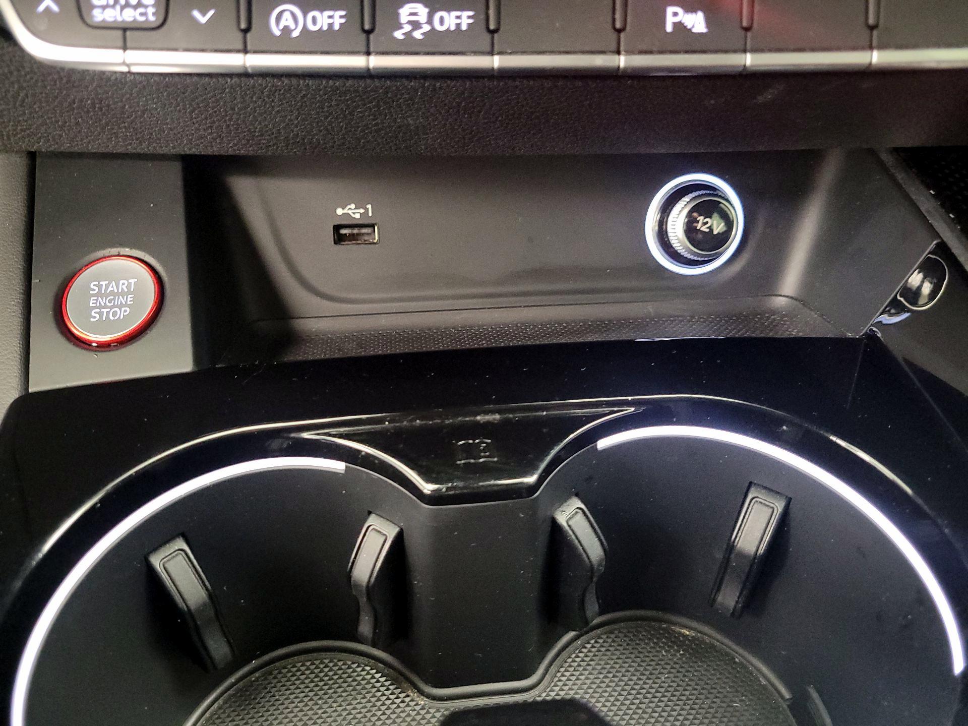 Thumbnail: 2020 Audi S4 - 18