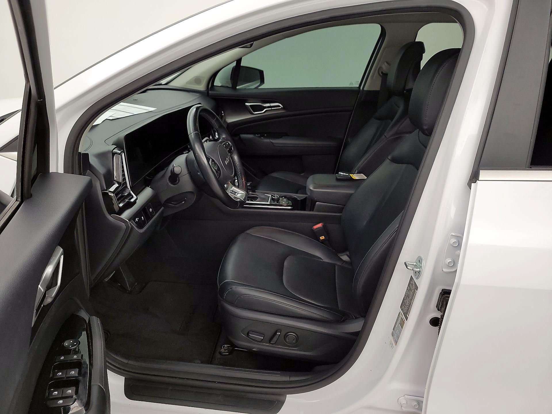 Thumbnail: 2023 Kia Sportage - 11