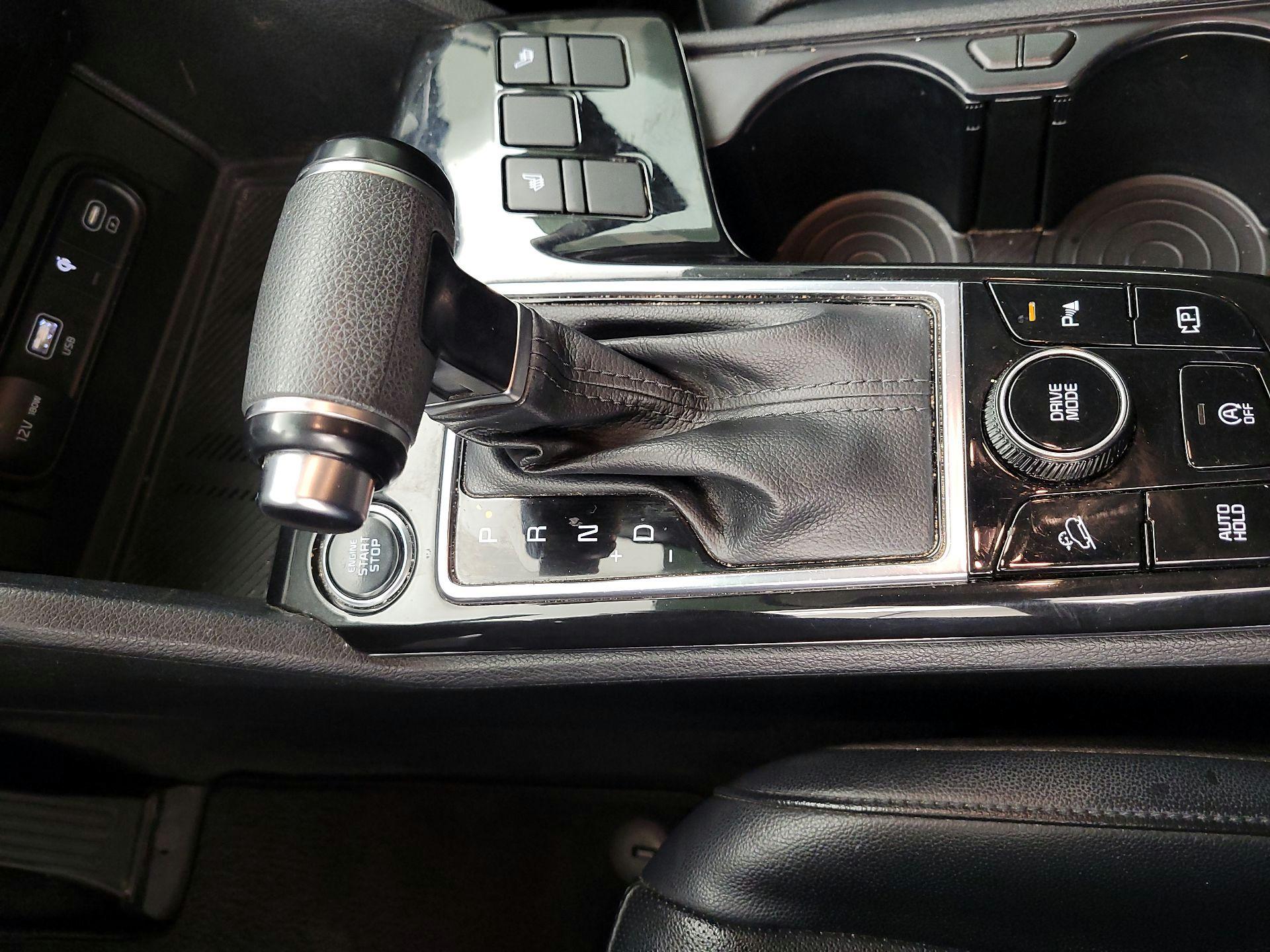 Thumbnail: 2023 Kia Sportage - 17