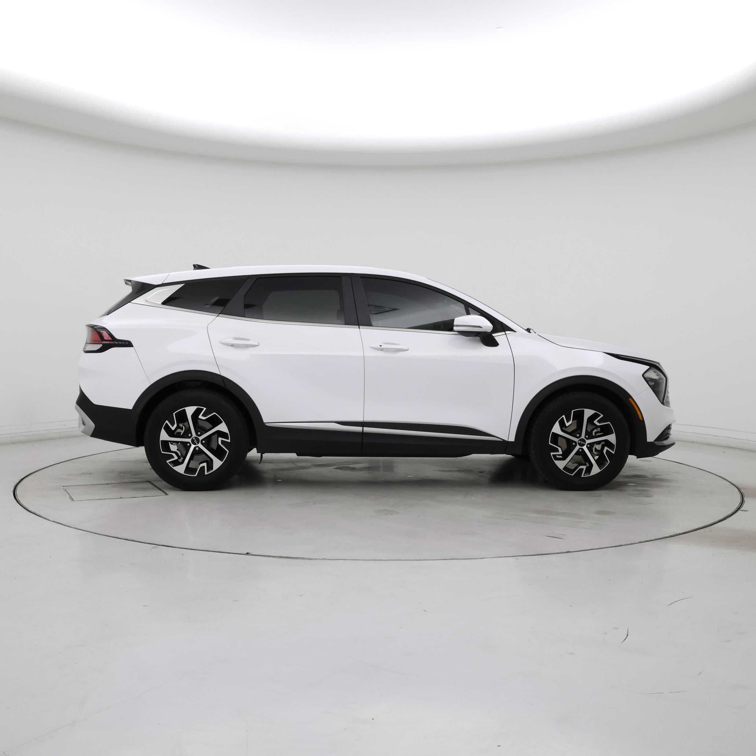 Thumbnail: 2023 Kia Sportage - 7