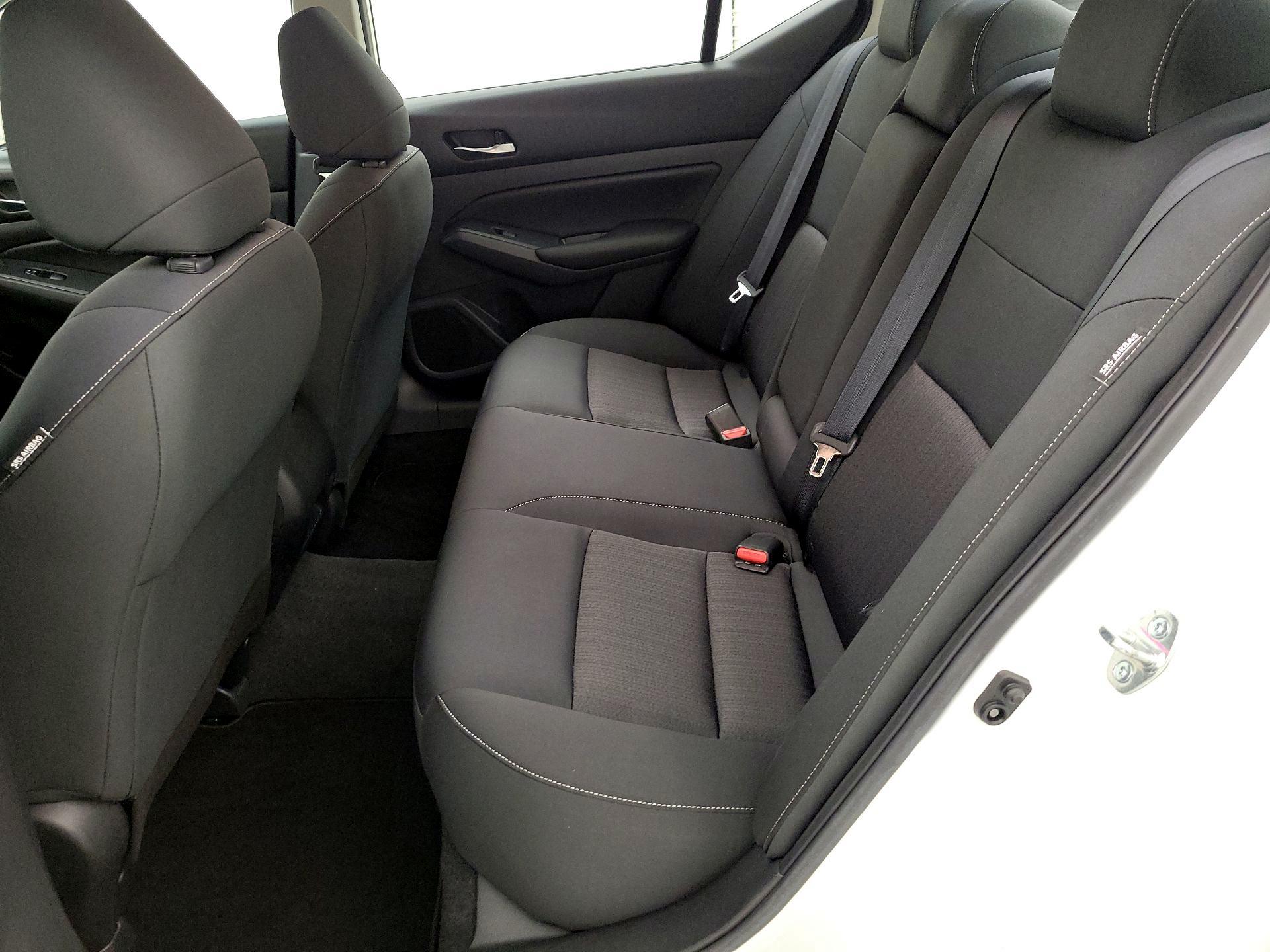 Thumbnail: 2021 Nissan Altima - 19