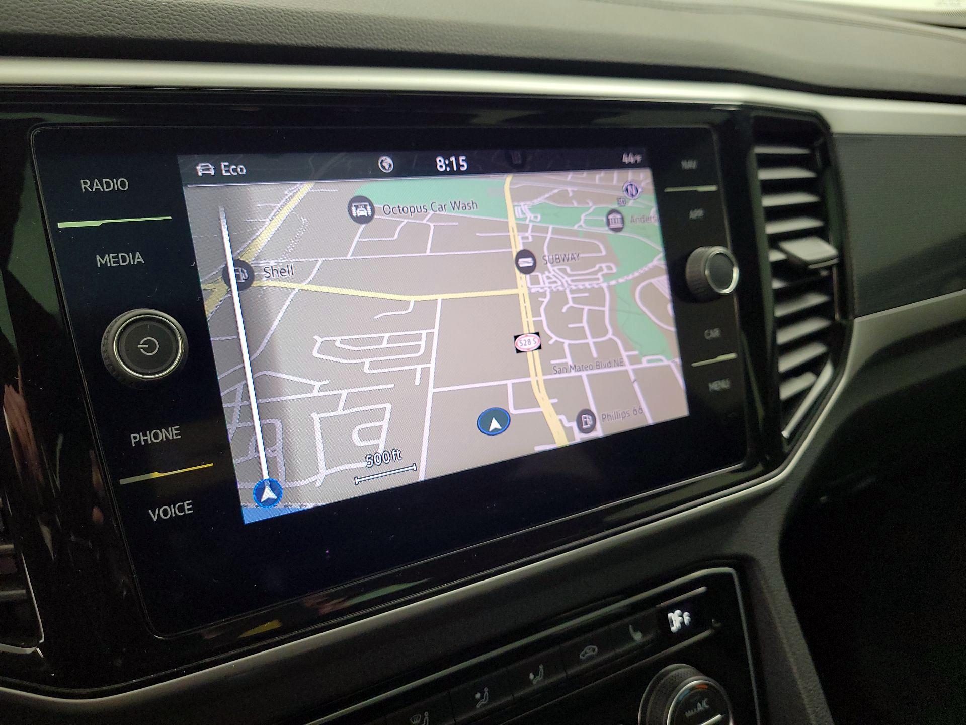 Thumbnail: 2022 Volkswagen Atlas - 14