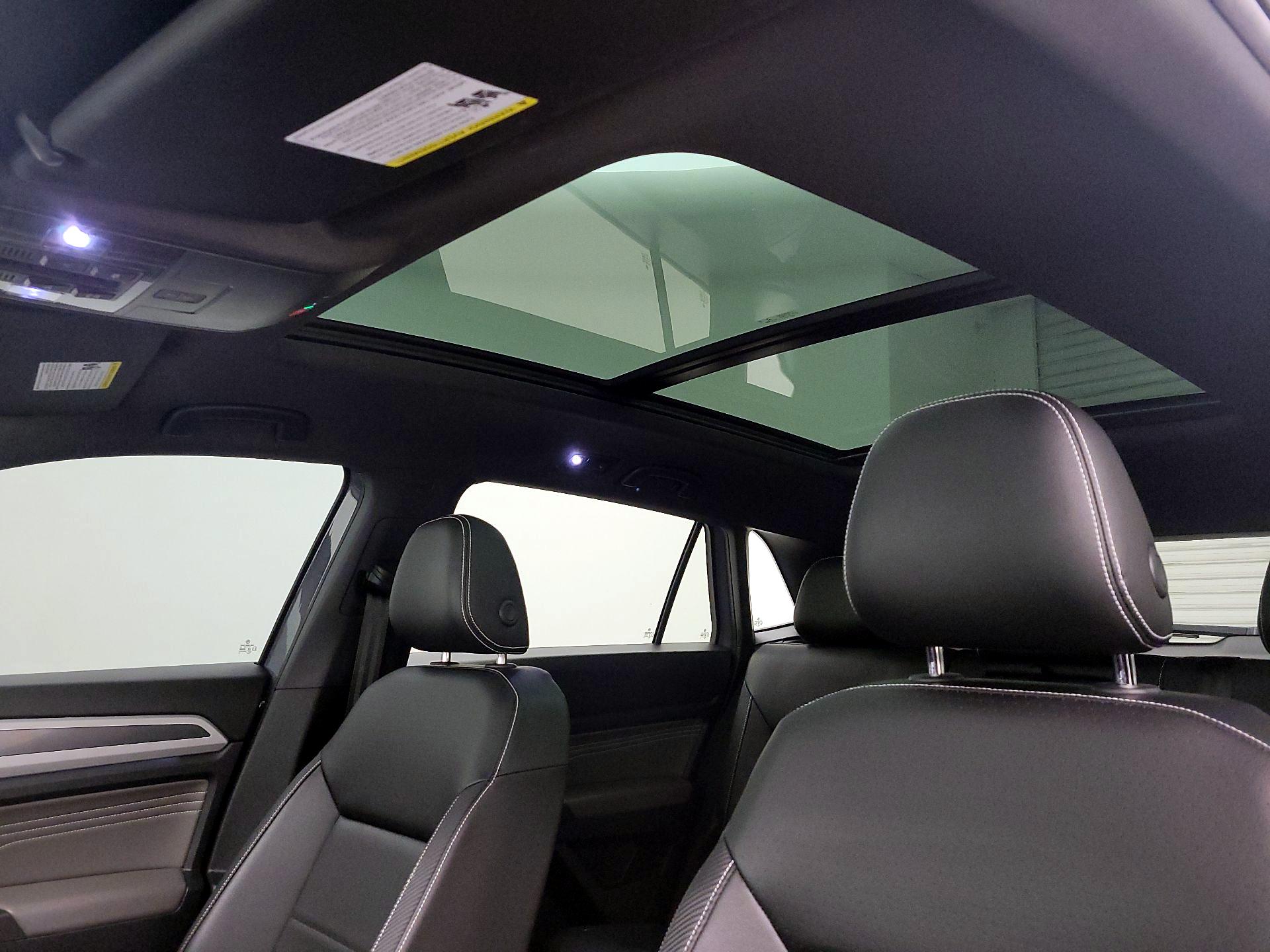 Thumbnail: 2022 Volkswagen Atlas - 20