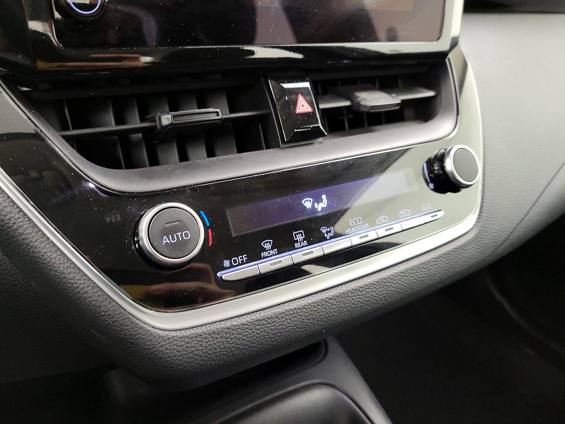 Thumbnail: 2024 Toyota Corolla - 16