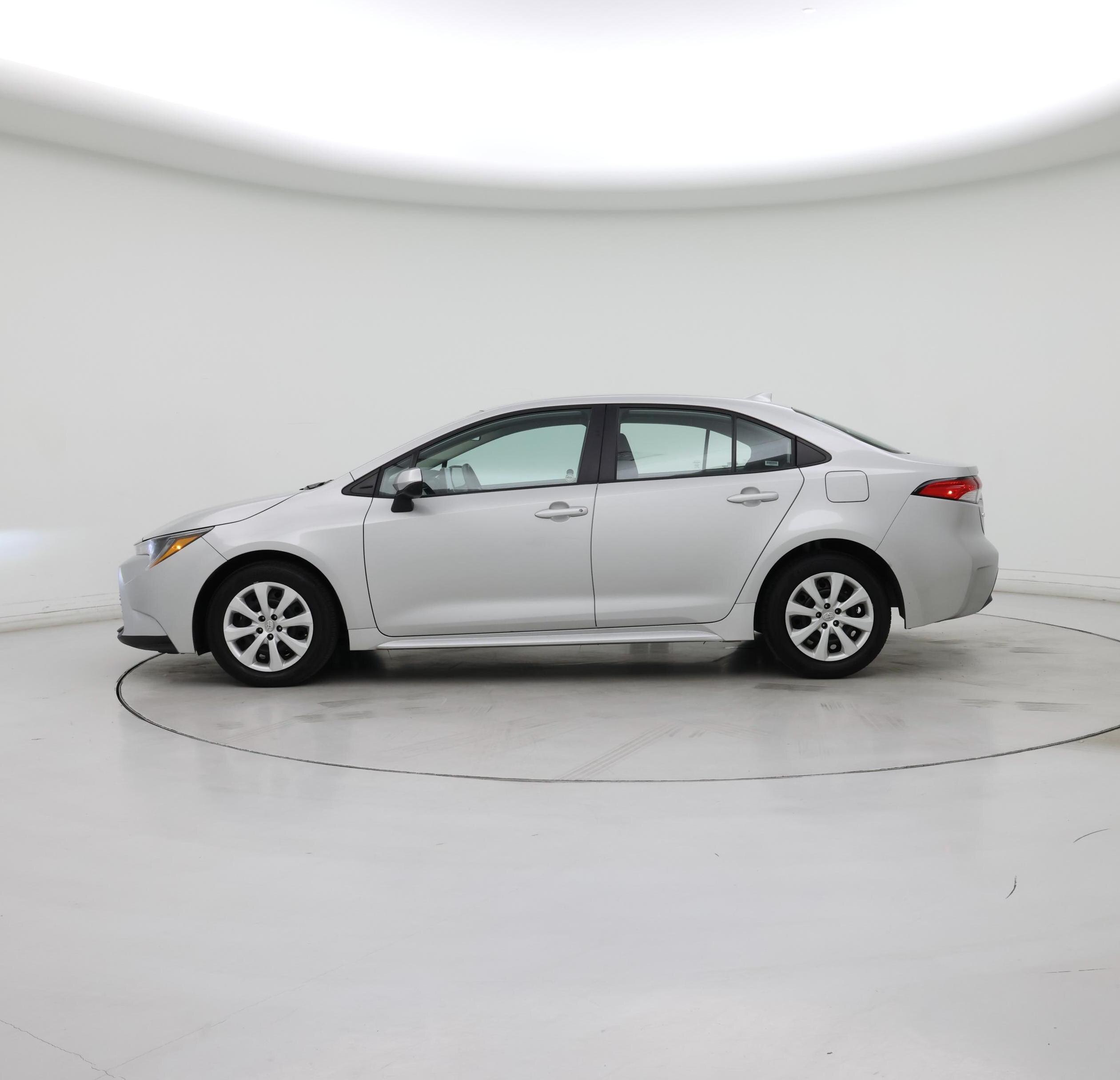 Thumbnail: 2024 Toyota Corolla - 3