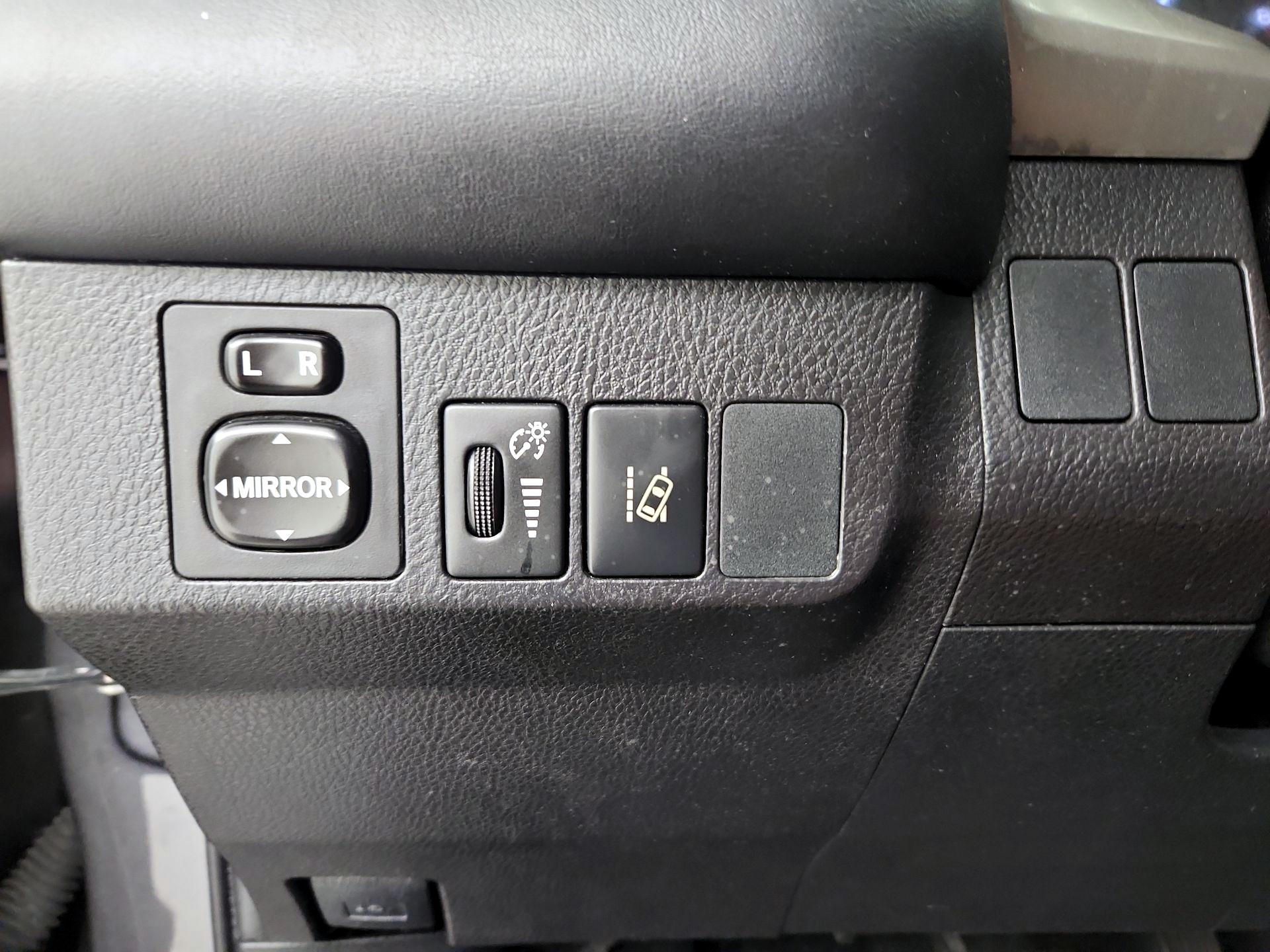 Thumbnail: 2017 Toyota RAV4 - 13