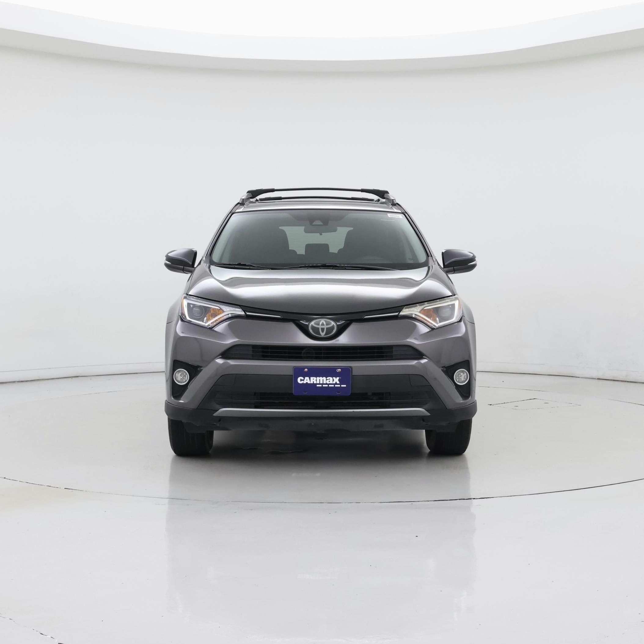 Thumbnail: 2017 Toyota RAV4 - 5