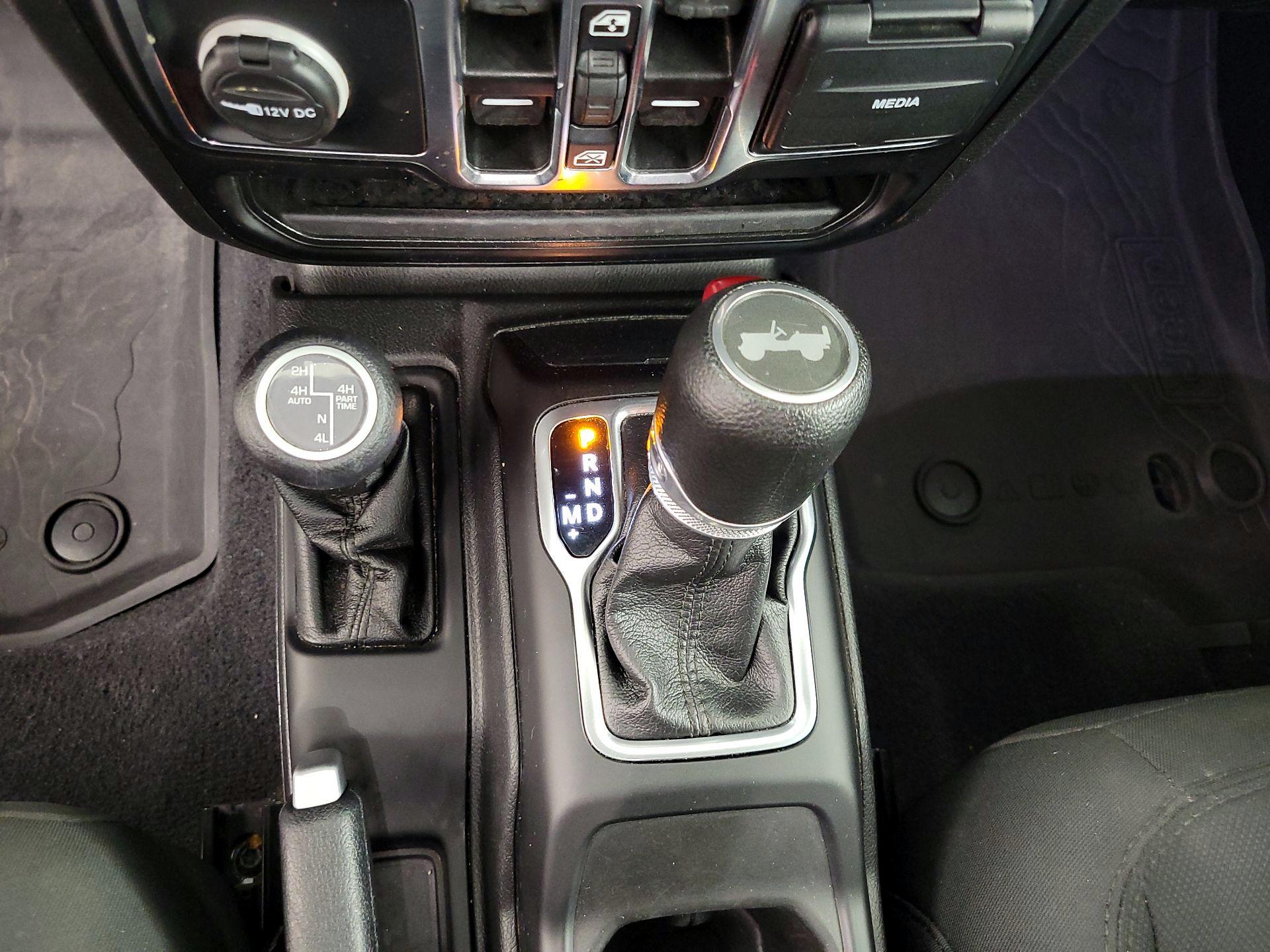 Thumbnail: 2023 Jeep Wrangler - 17