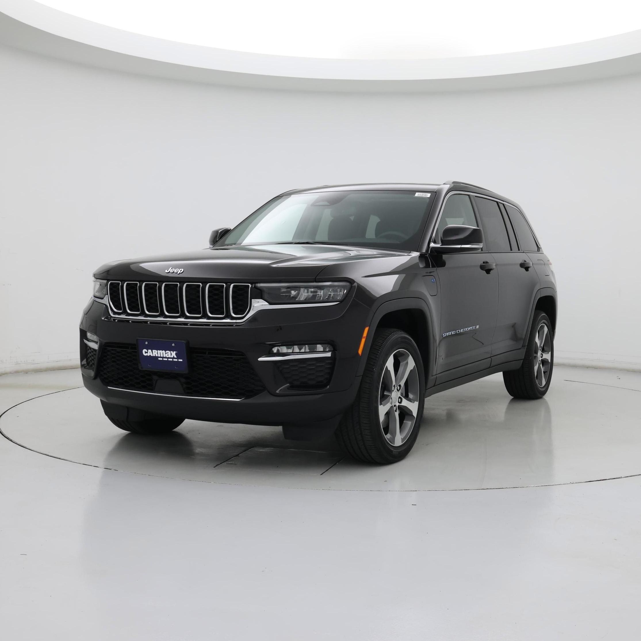 Thumbnail: 2022 Jeep Grand Cherokee - 4