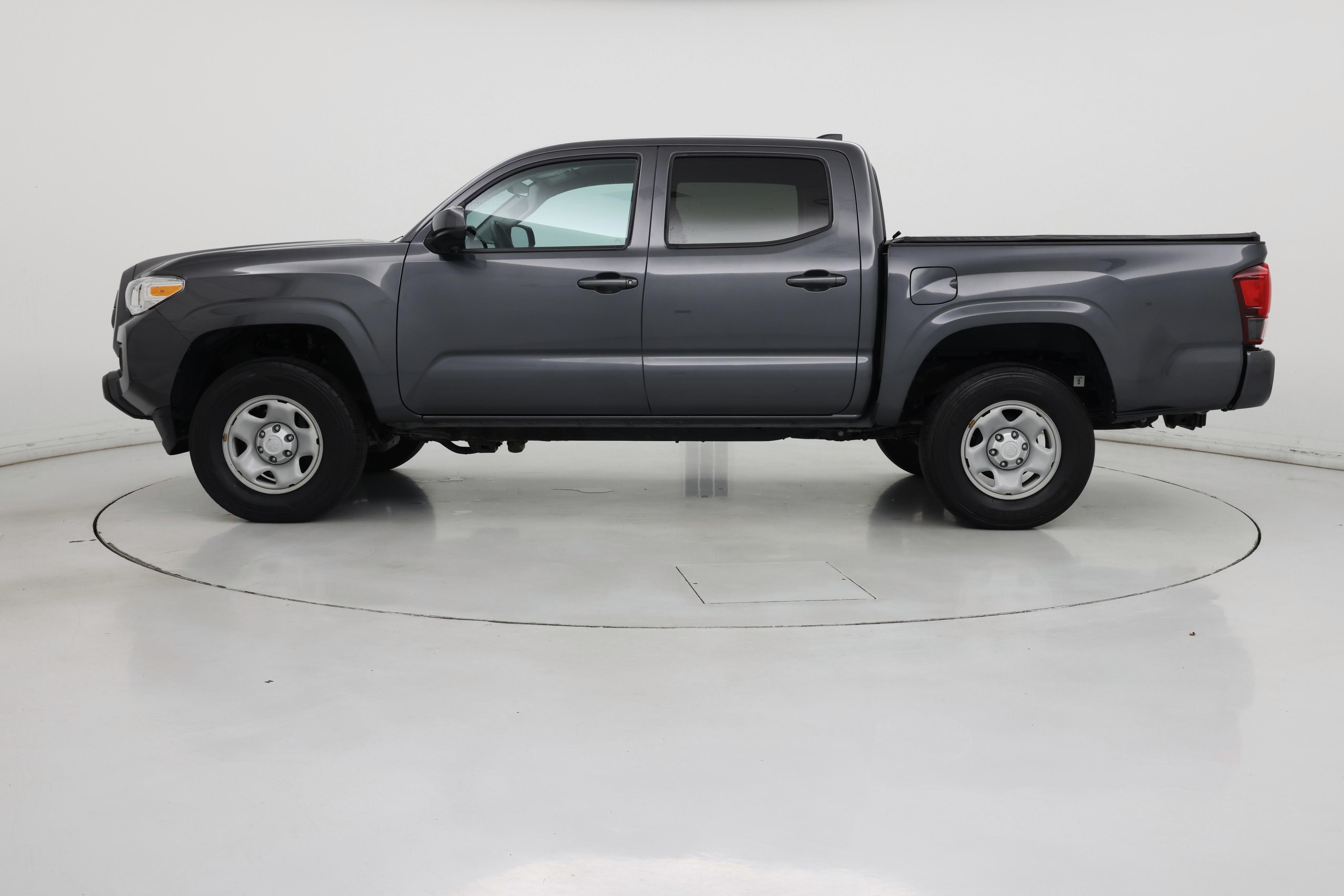Thumbnail: 2022 Toyota Tacoma - 3